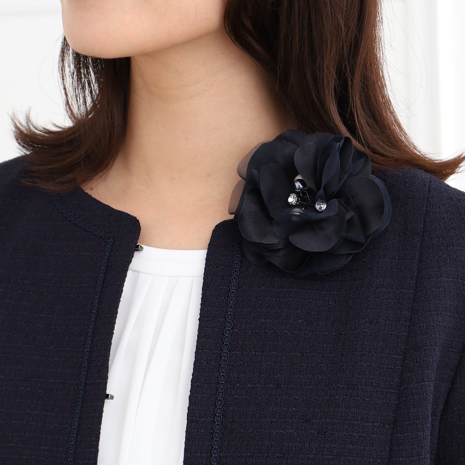 リフレクト Reflect 【フォーマル／入卒】シアーフラワーコサージュ （アイボリー(004)） アイボリー(004)