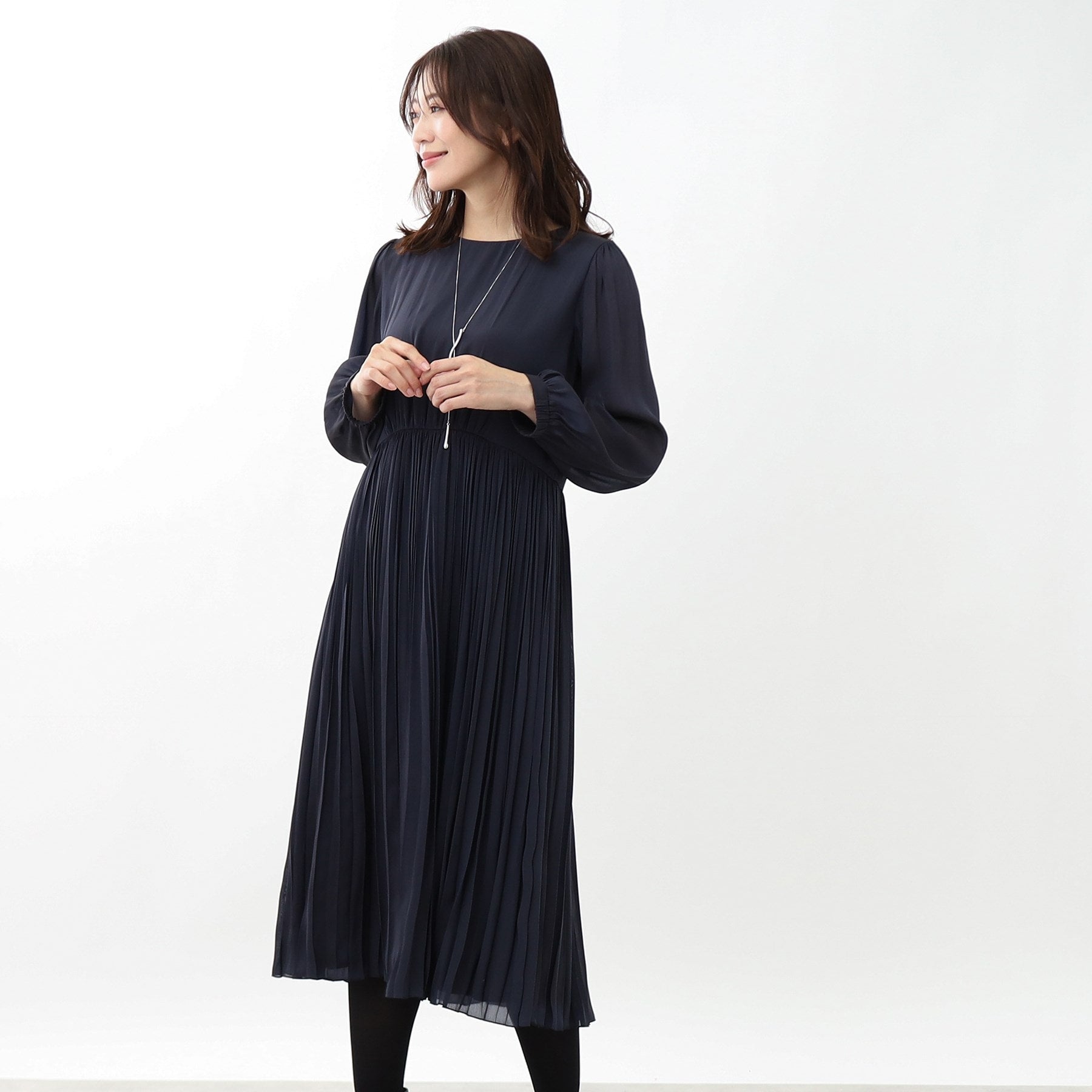 リフレクト Reflect 【手洗い可】フィットアンドフレアワンピース （ネイビー(094)） ネイビー(094)