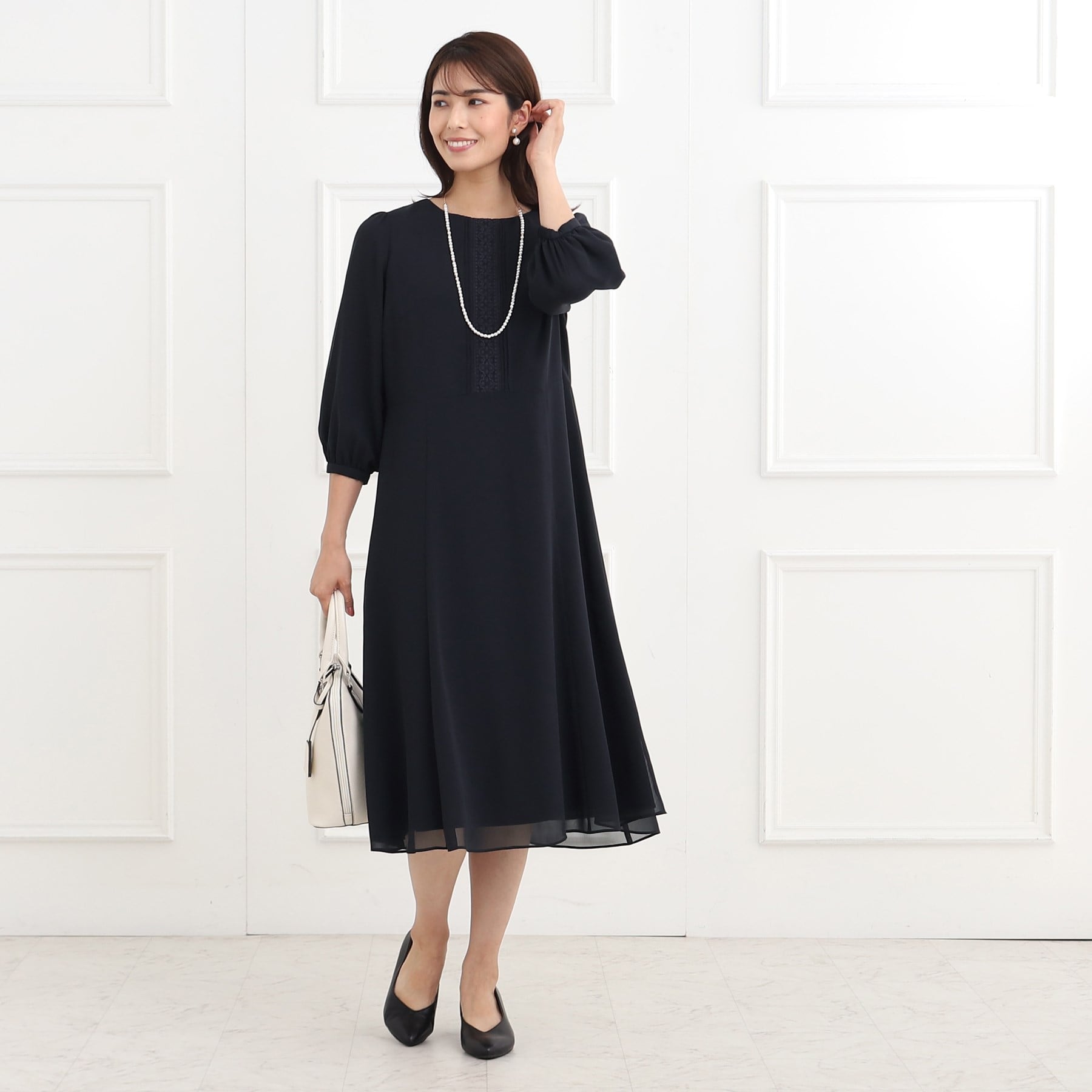 リフレクト Reflect 【フォーマル／入卒／ママスーツ／洗える】フロントレースジョーゼットワンピース （ブラック(019)） ブラック(019)