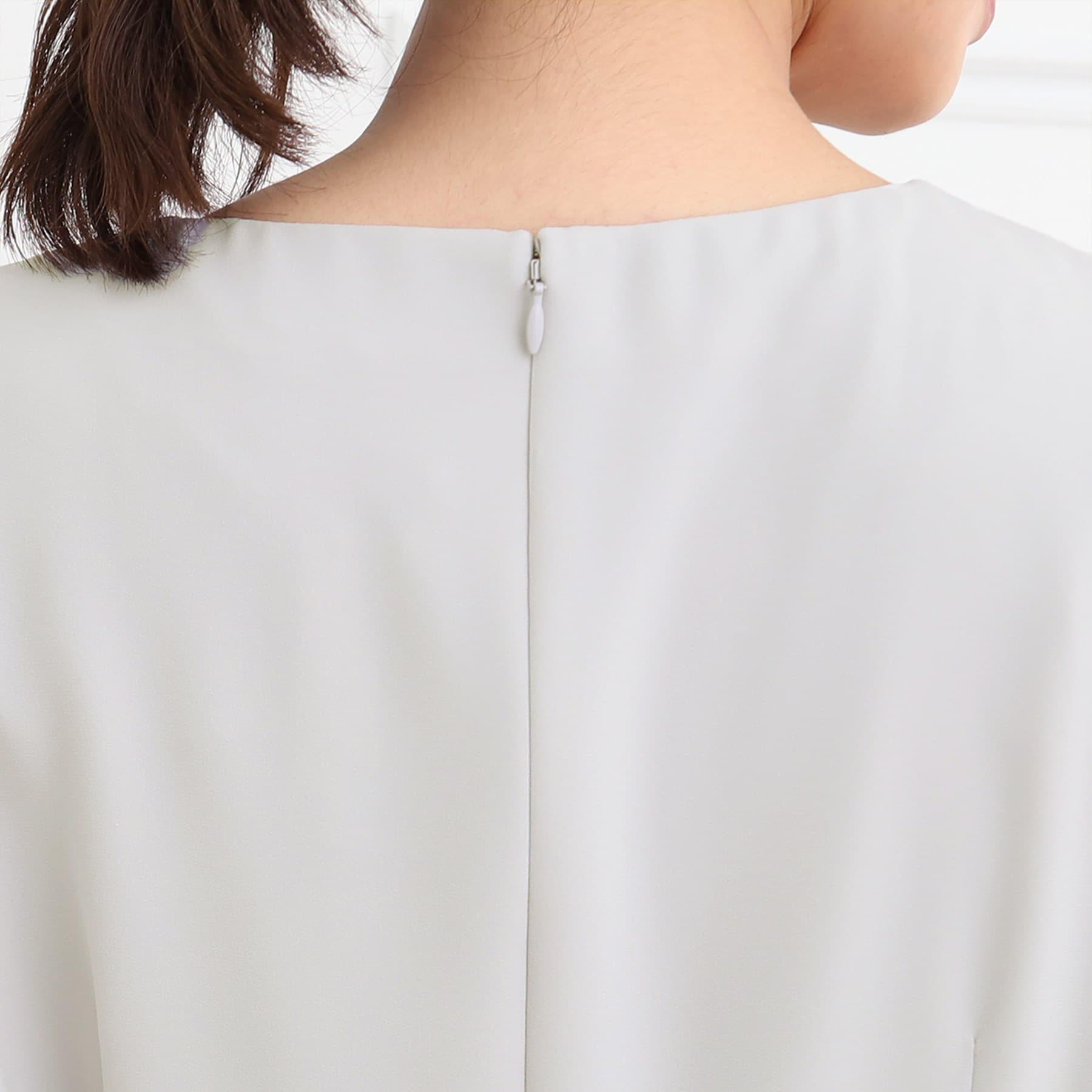 リフレクト Reflect 【フォーマル／入卒／ママスーツ／洗える】スリーブデザインジョーゼットワンピース （ライトグレー(011)） ライトグレー(011)