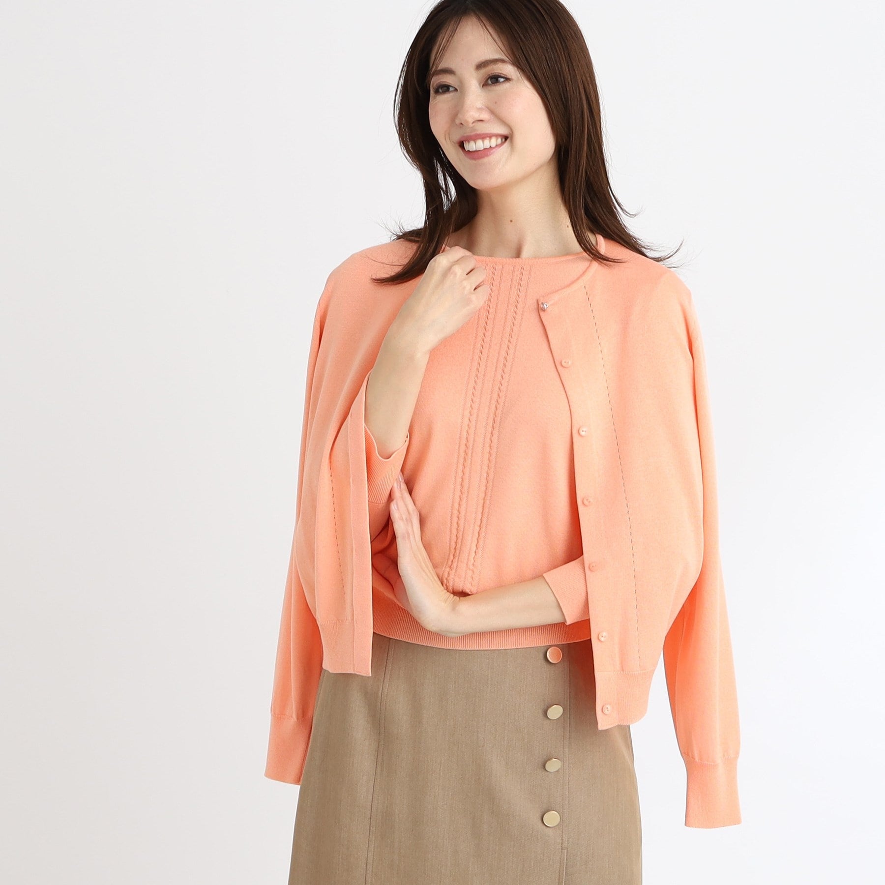 リフレクト Reflect 【WEB限定カラーあり／アンサンブル可】比翼仕立てニットカーディガン （オレンジ(065)） オレンジ(065)