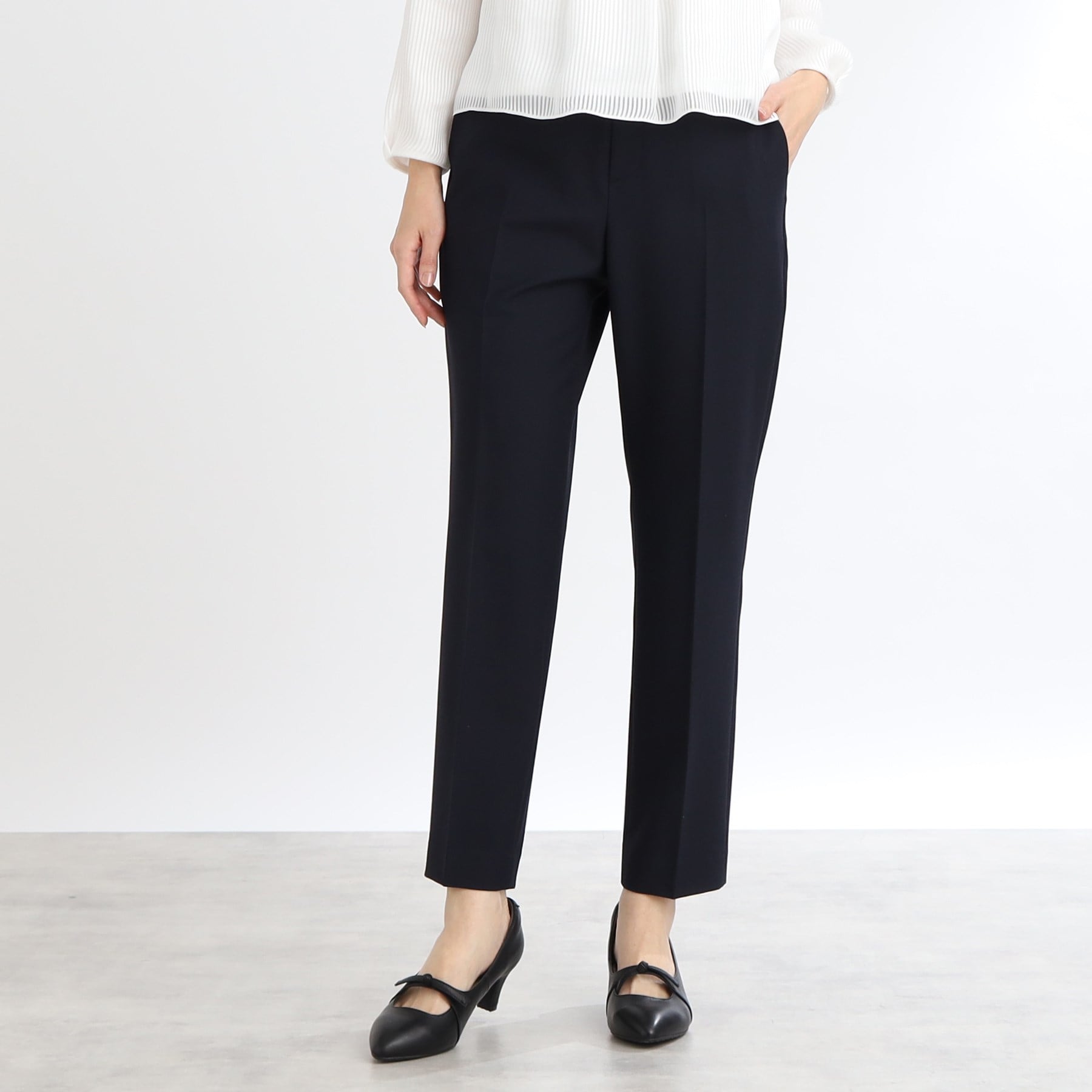 リフレクト Reflect 【WEB限定カラーあり／私のパンツ／手洗い可】ストレッチテーパードパンツ （ブラック(019)） ブラック(019)