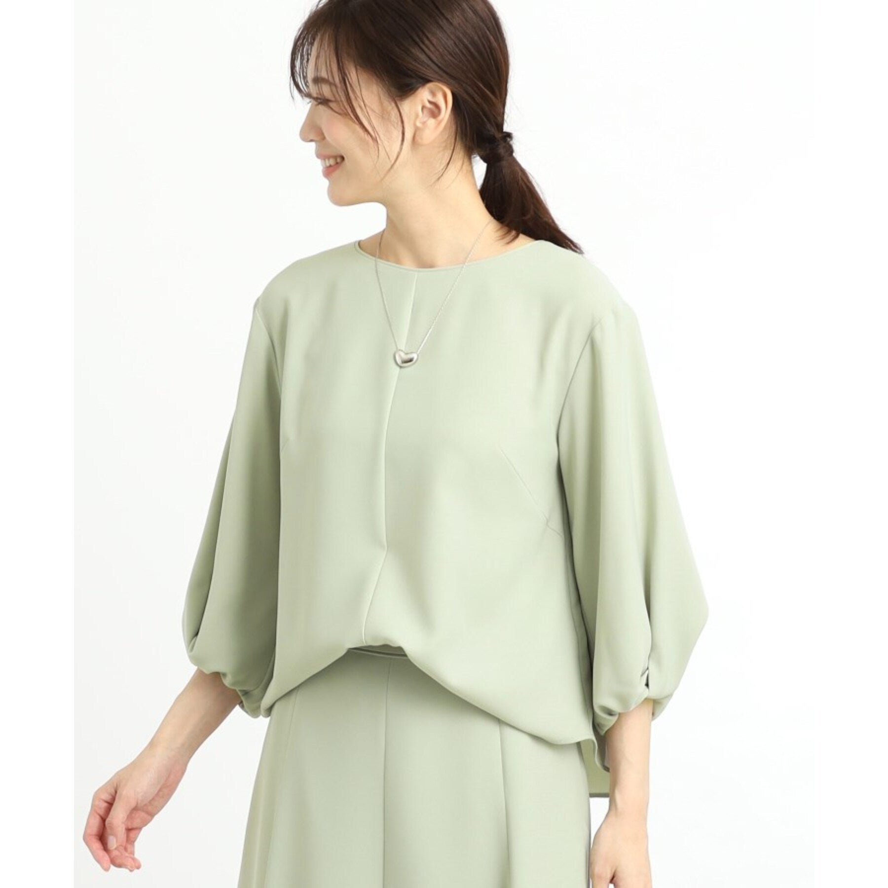 リフレクト Reflect 【UVカット／接触冷感／セットアップ可能】バックサテンブラウス （モカブラウン(042)） モカブラウン(042)