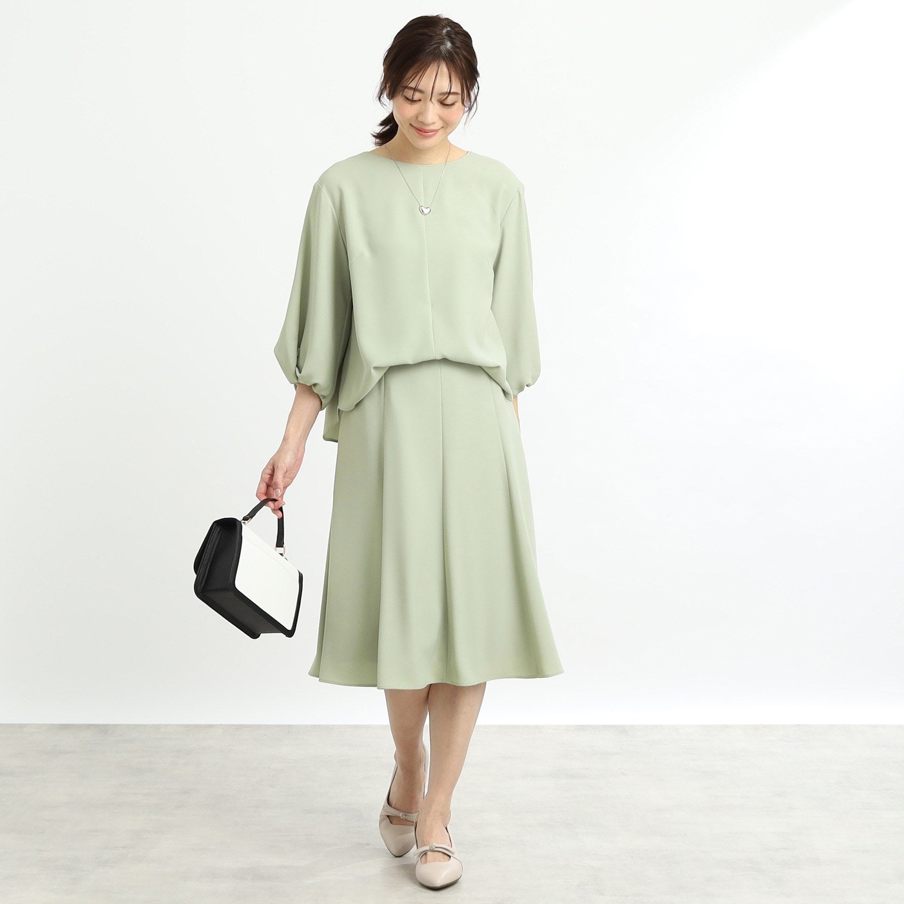 リフレクト Reflect 【UVカット／接触冷感／セットアップ可能】バックサテンブラウス （モカブラウン(042)） モカブラウン(042)