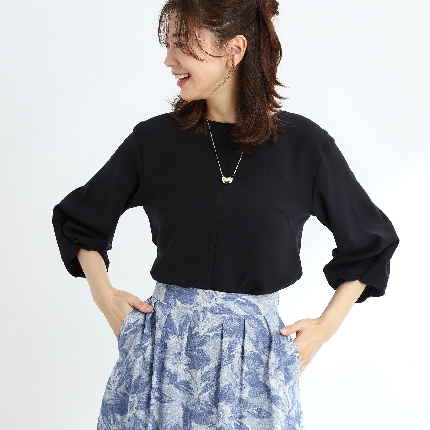 リフレクト Reflect 【UVカット／接触冷感／セットアップ可能】バックサテンブラウス （モカブラウン(042)） モカブラウン(042)