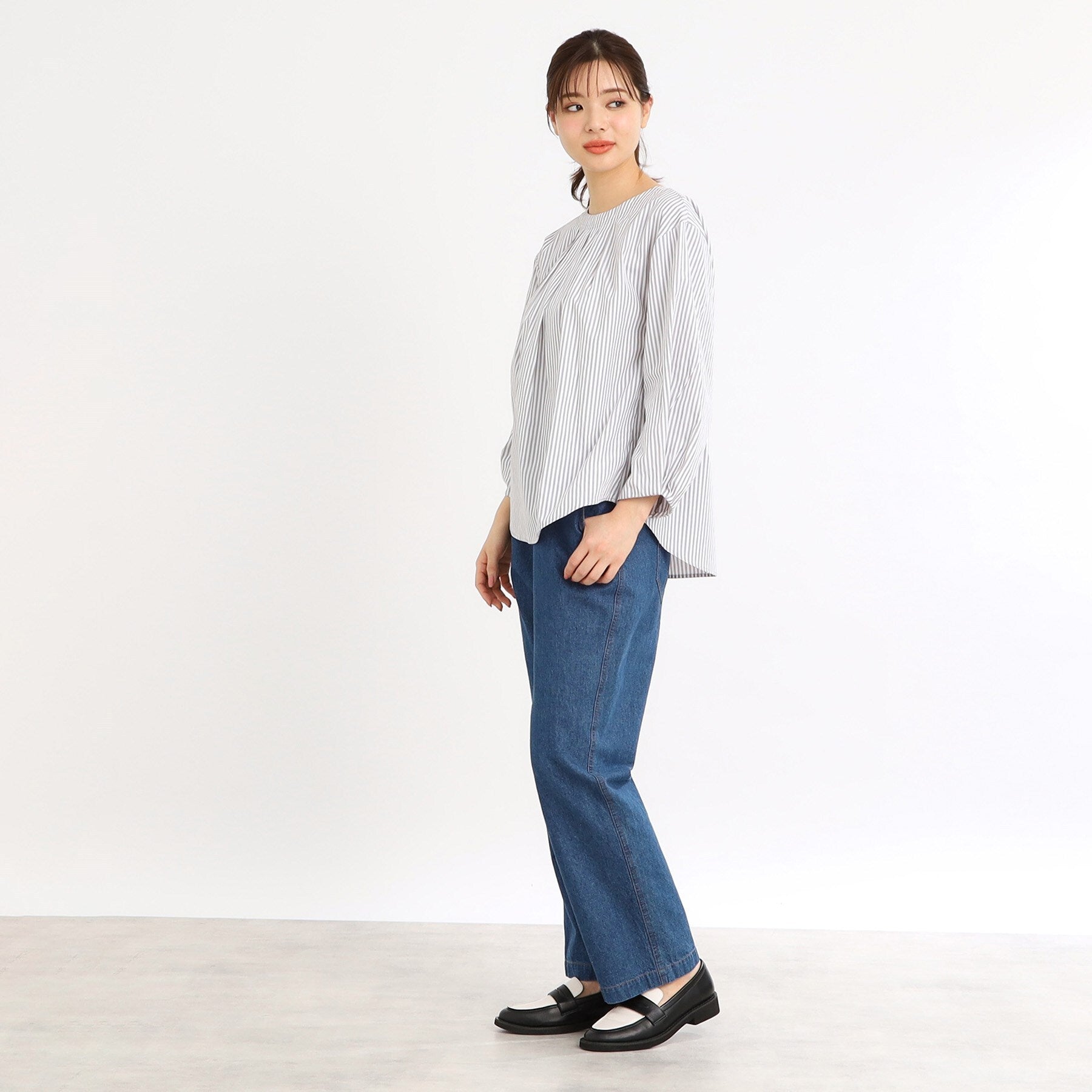 リフレクト Reflect 【E-QUALITY／手洗い可／細見え】ストレートシルエットデニムパンツ （ネイビー(094)） ネイビー(094)