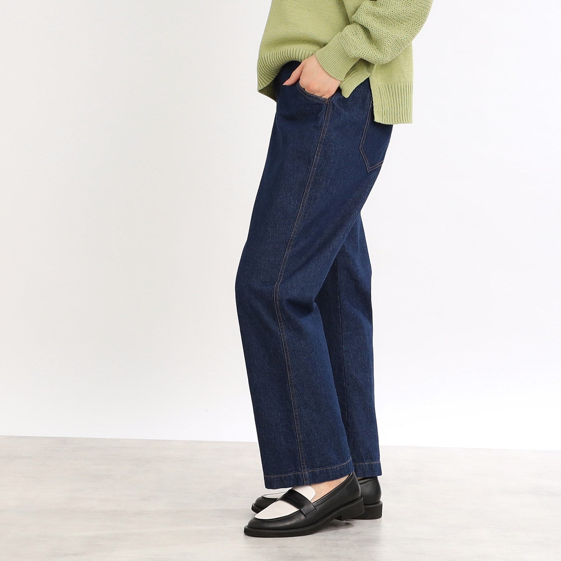 リフレクト Reflect 【E-QUALITY／手洗い可／細見え】ストレートシルエットデニムパンツ （ネイビー(094)） ネイビー(094)