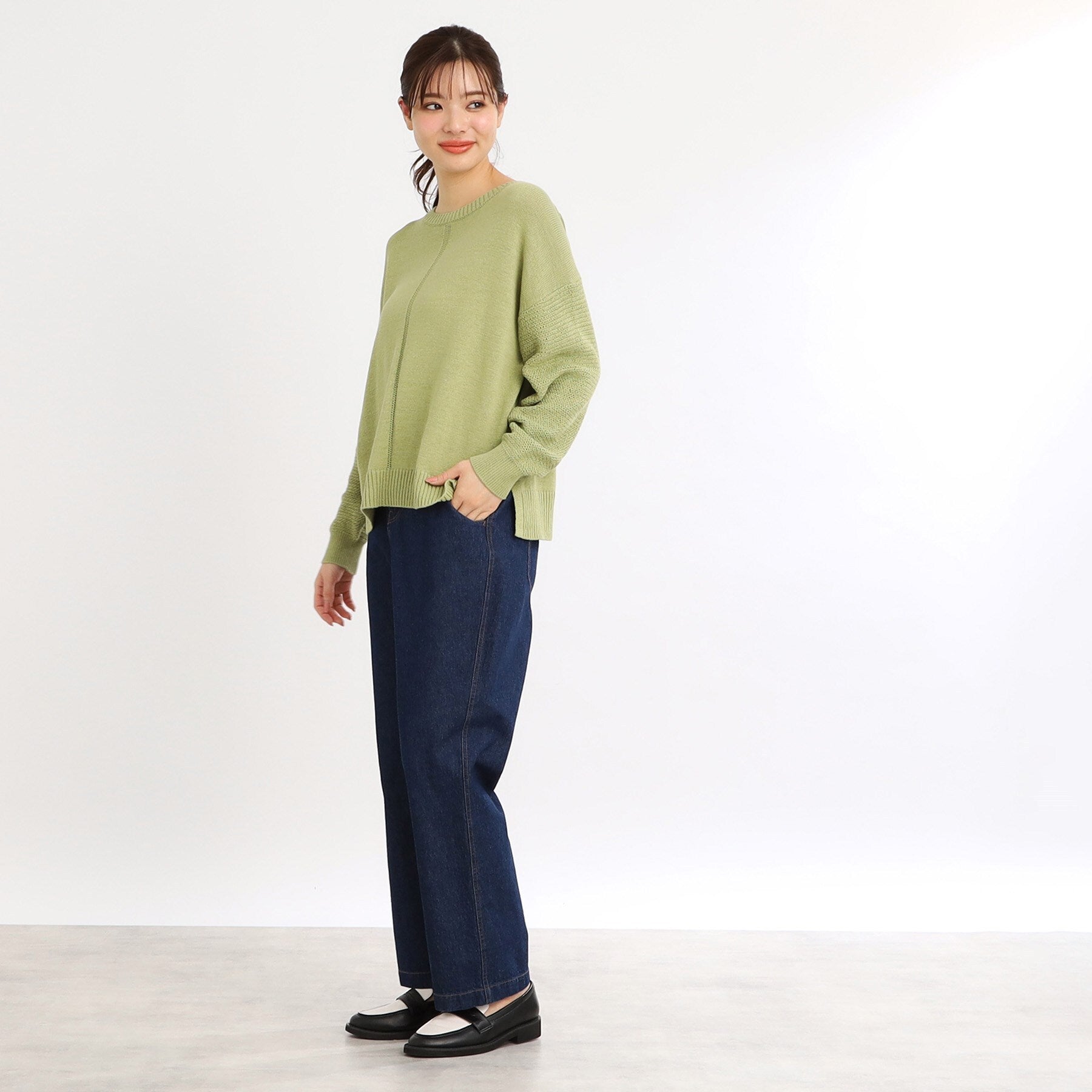 リフレクト Reflect 【E-QUALITY／手洗い可／細見え】ストレートシルエットデニムパンツ （ネイビー(094)） ネイビー(094)