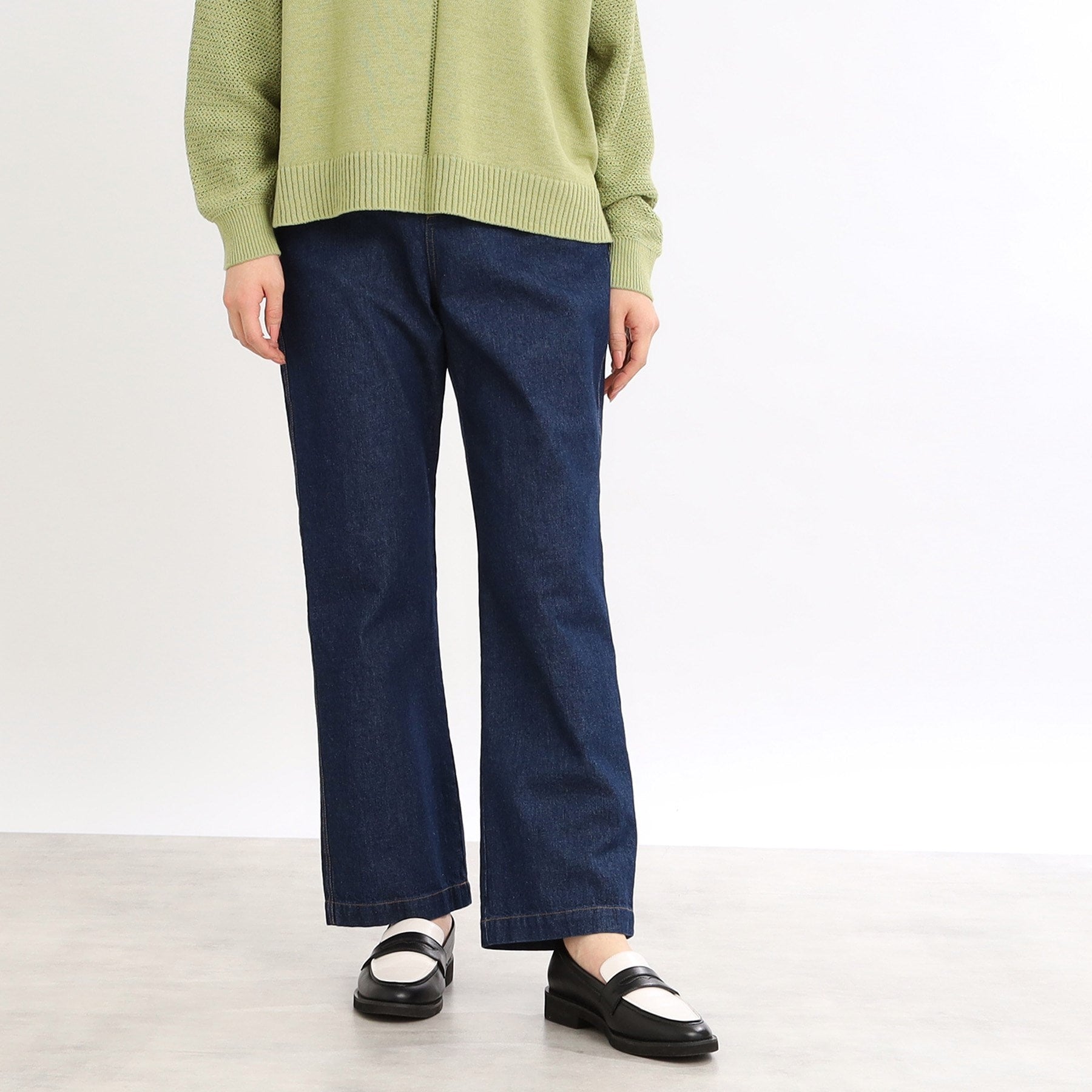 リフレクト Reflect 【E-QUALITY／手洗い可／細見え】ストレートシルエットデニムパンツ （ネイビー(094)） ネイビー(094)