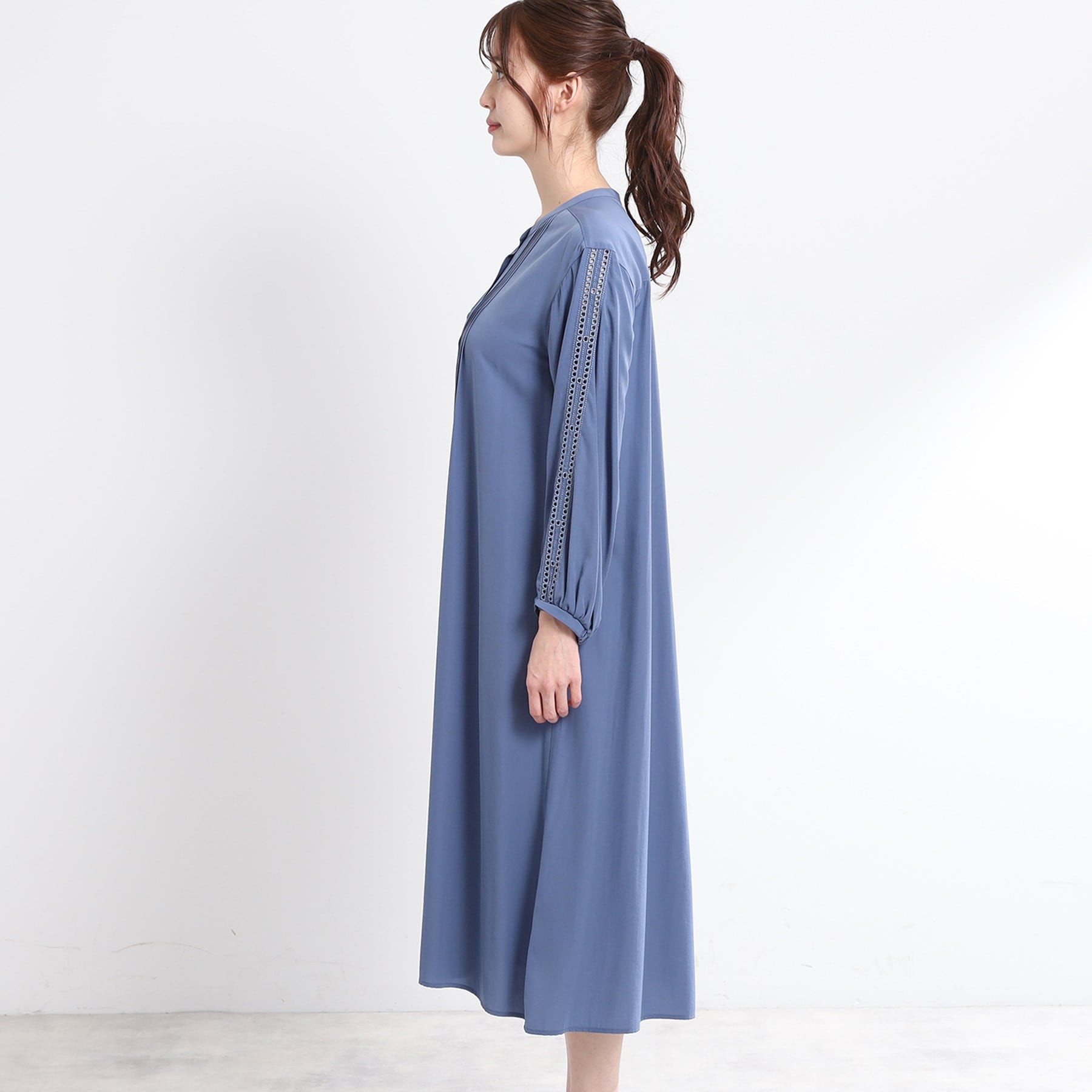 リフレクト Reflect 【E-QUALITY／羽織にも◎】エンブロイダリーワンピース （ベージュ(052)） ベージュ(052)