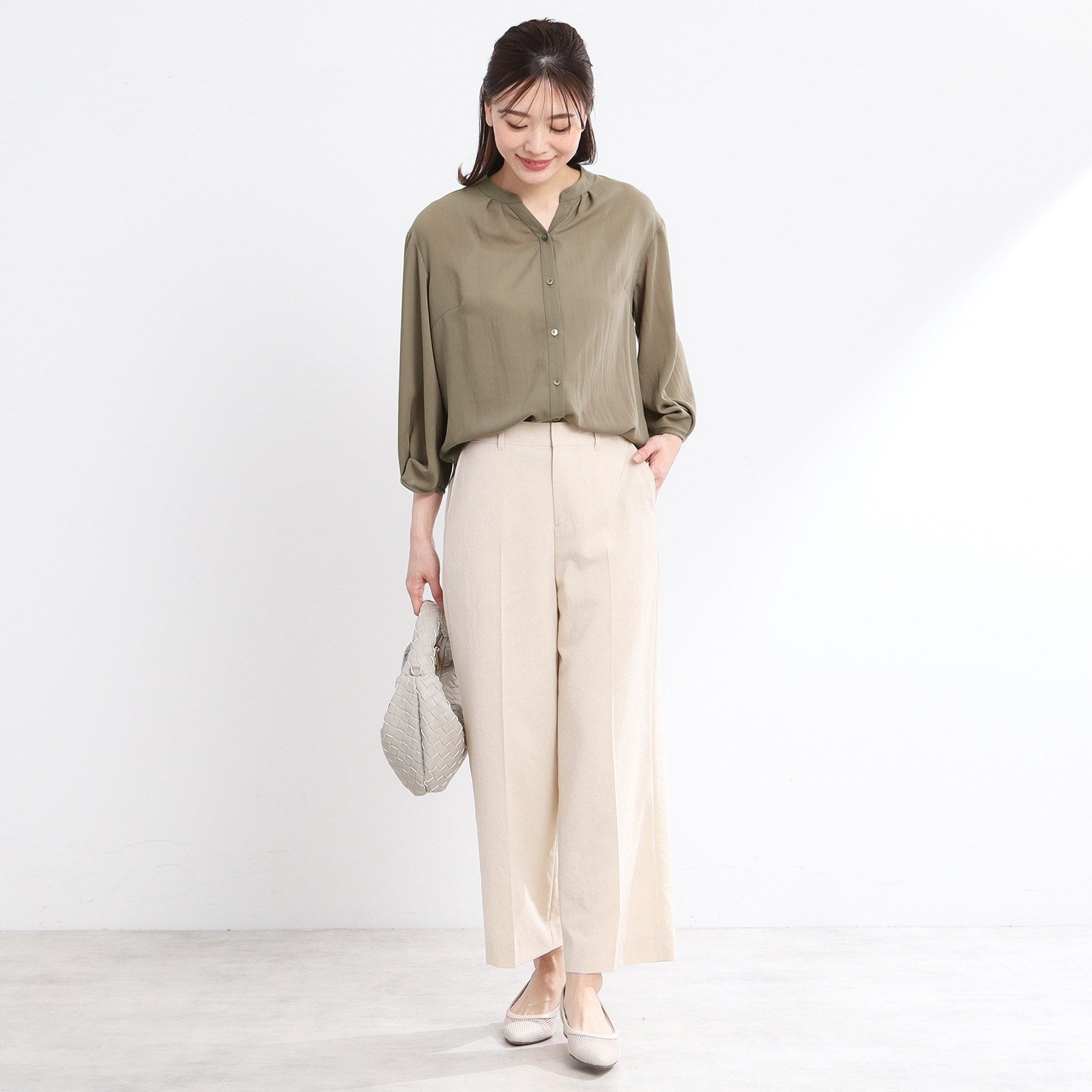 リフレクト Reflect 【接触冷感／マシンウォッシュ可／セットアップ可】スリーブディティールブラウス （ブルー(092)） ブルー(092)