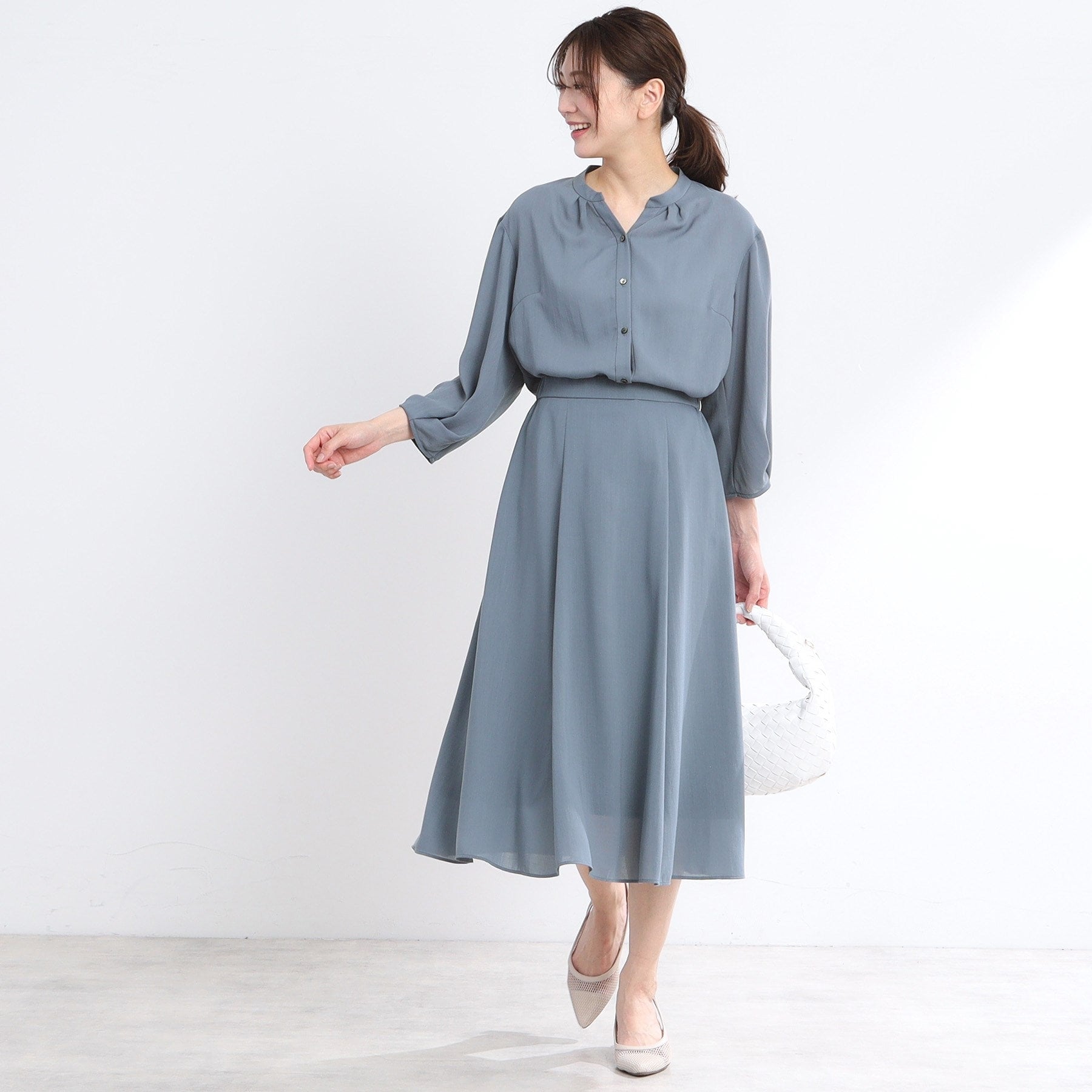 リフレクト Reflect 【接触冷感／マシンウォッシュ可／セットアップ可】スリーブディティールブラウス （ブルー(092)） ブルー(092)