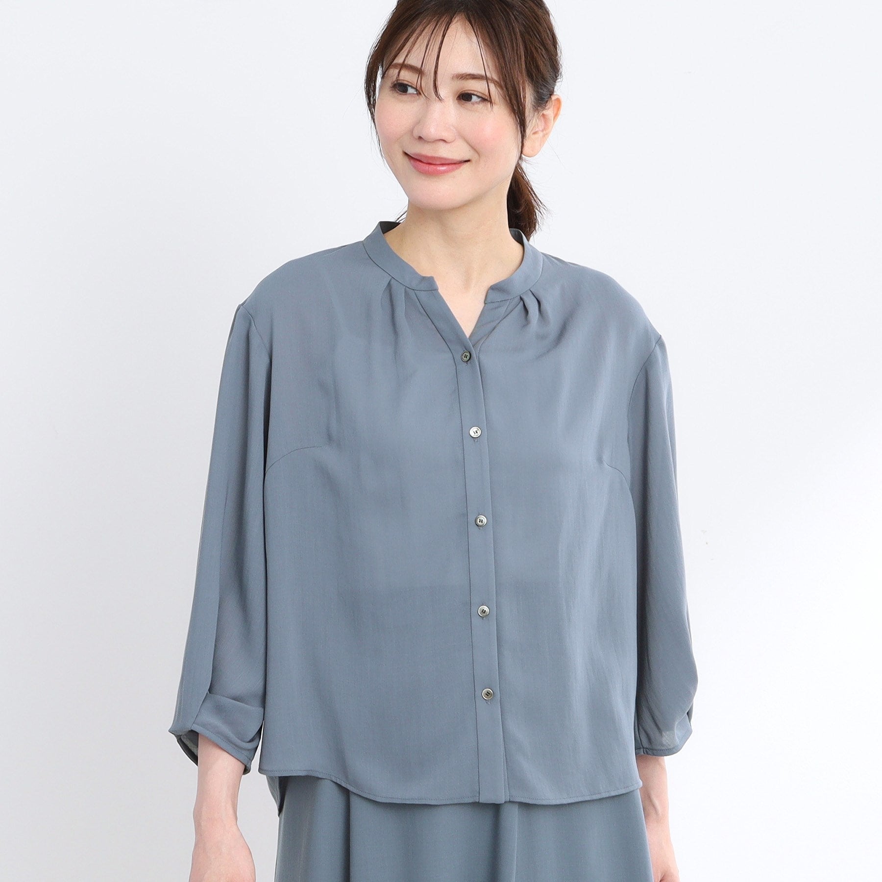 リフレクト Reflect 【接触冷感／マシンウォッシュ可／セットアップ可】スリーブディティールブラウス （ブルー(092)） ブルー(092)