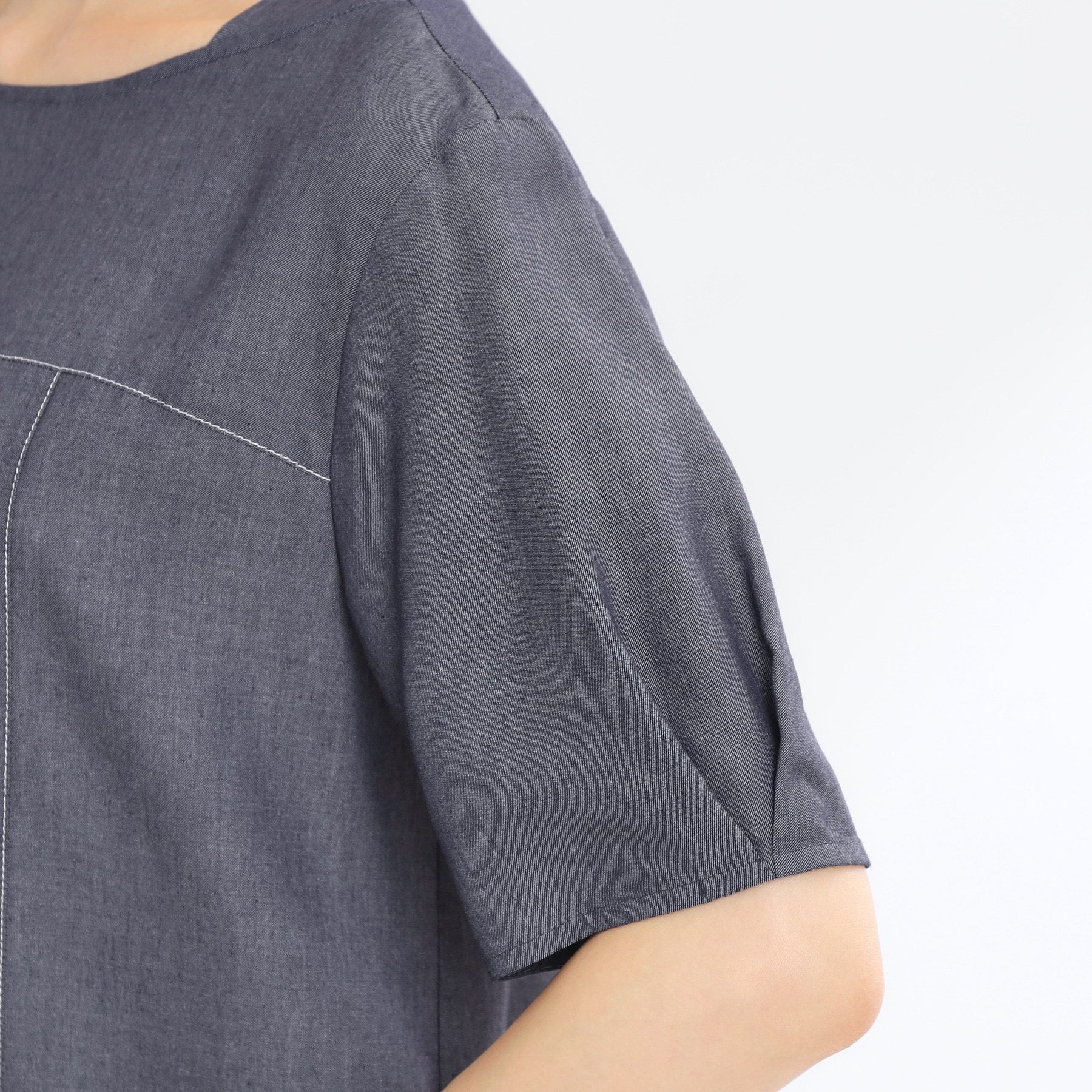 リフレクト Reflect 【マシンウォッシュ可】デニム調プルオーバーブラウス （ネイビー(094)） ネイビー(094)