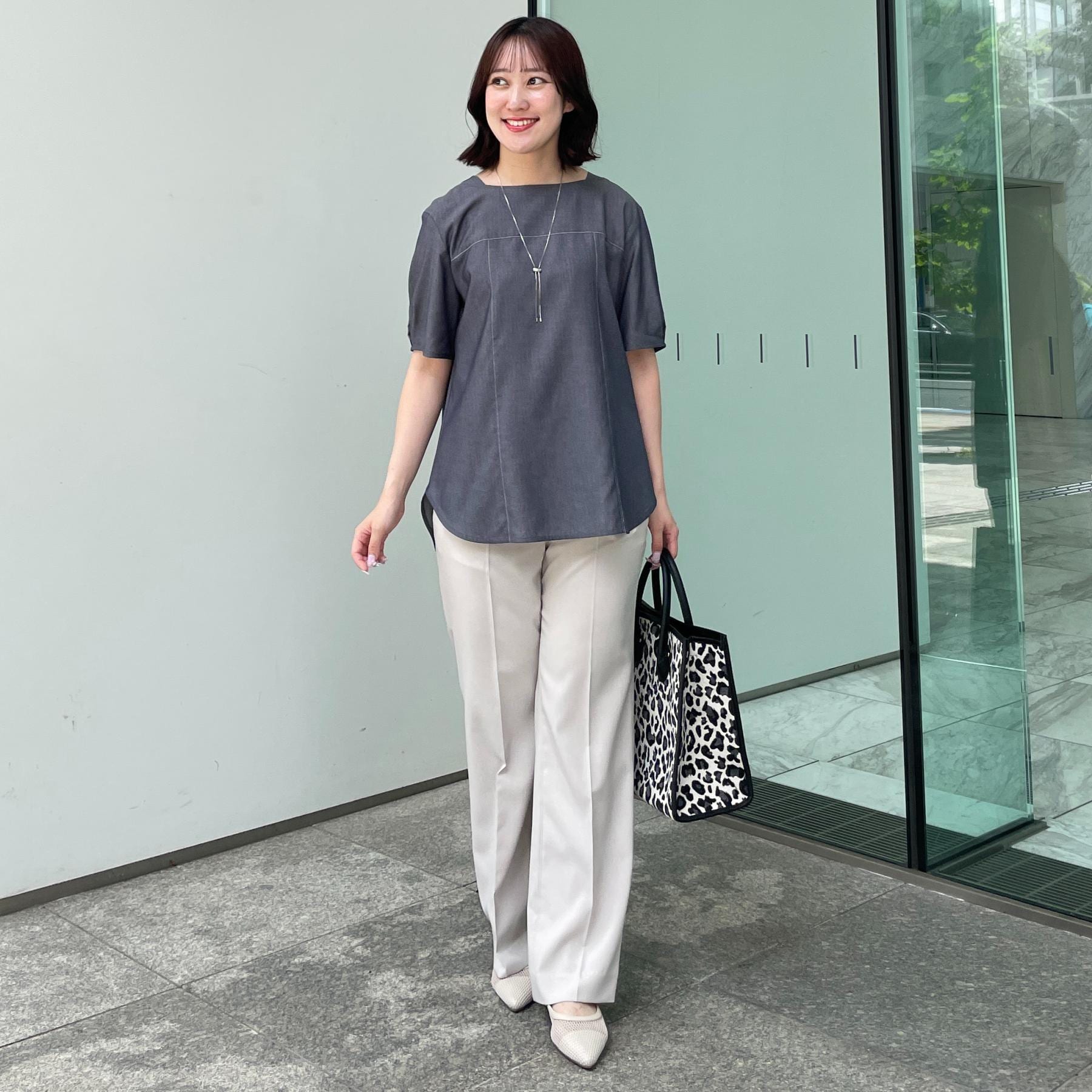 リフレクト Reflect 【マシンウォッシュ可】デニム調プルオーバーブラウス （ネイビー(094)） ネイビー(094)