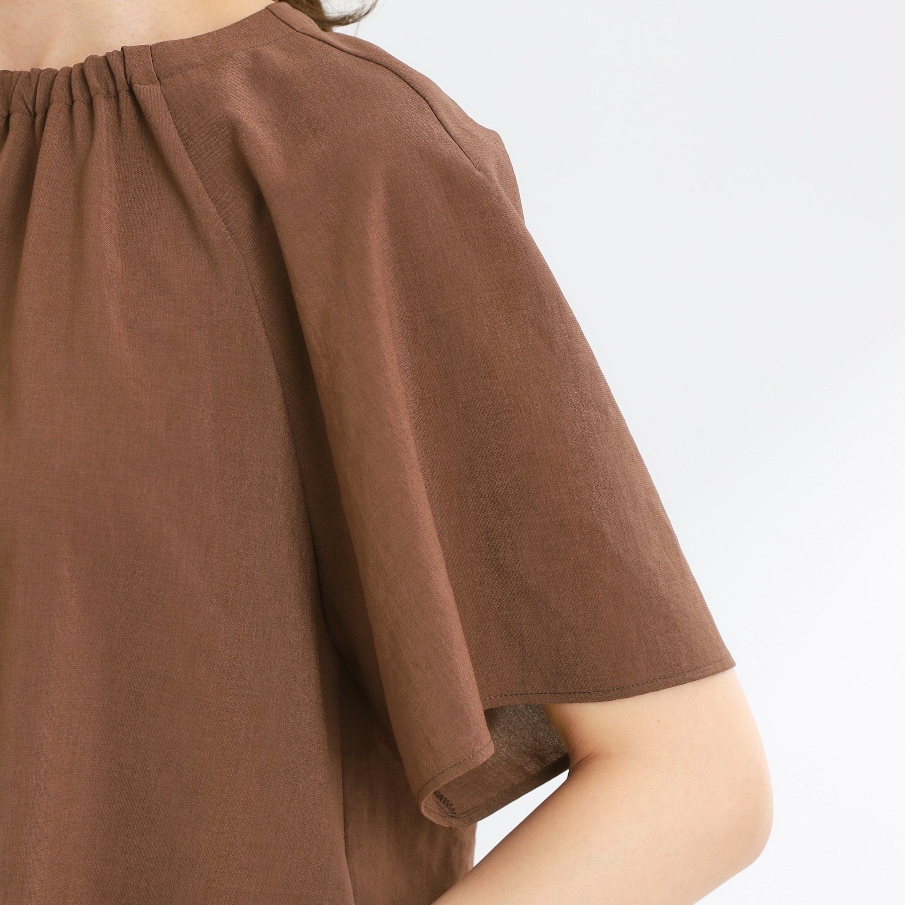 リフレクト Reflect 【UVカット／接触冷感／マシンウォッシュ可／吸水速乾／セットアップ可／夏の通勤におすすめ】ネックギャザータックブラウス （ブラック(019)） ブラック(019)