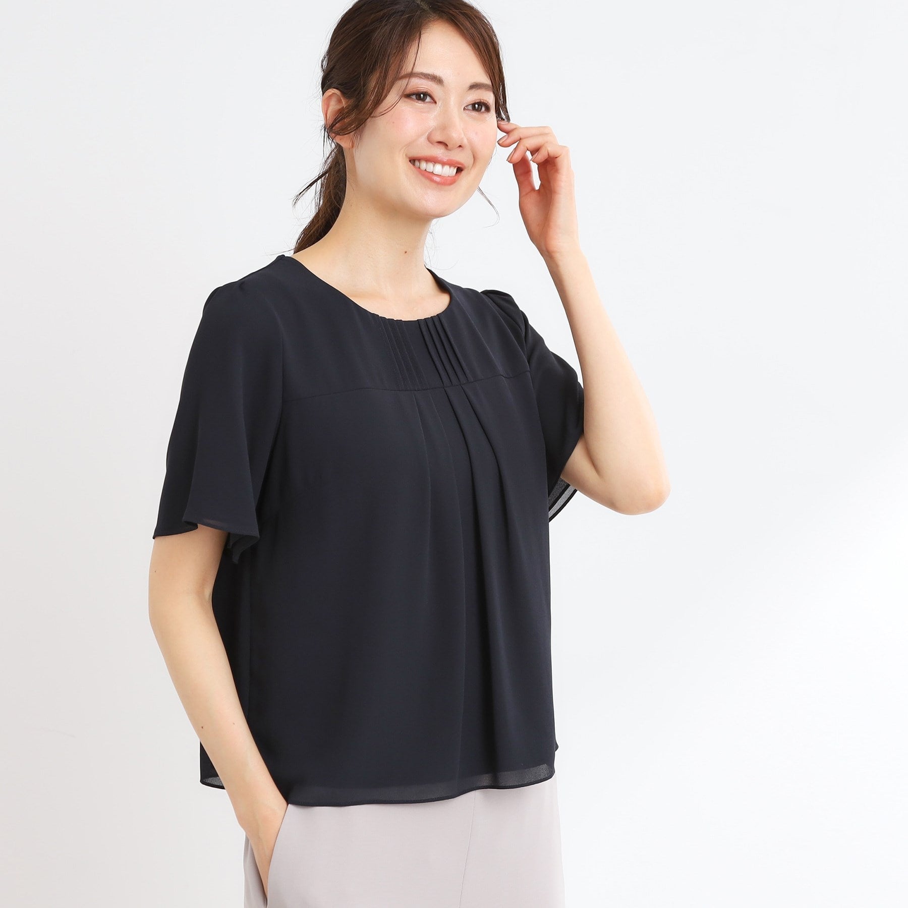 リフレクト Reflect 【UVカット／接触冷感／マシンウォッシュ可】横切替ピンタックデザインブラウス （ネイビー(094)） ネイビー(094)