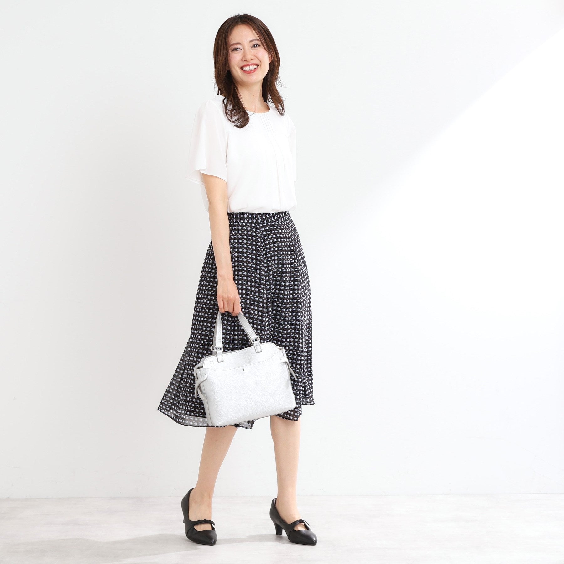 リフレクト Reflect 【UVカット／接触冷感／マシンウォッシュ可】横切替ピンタックデザインブラウス （ネイビー(094)） ネイビー(094)