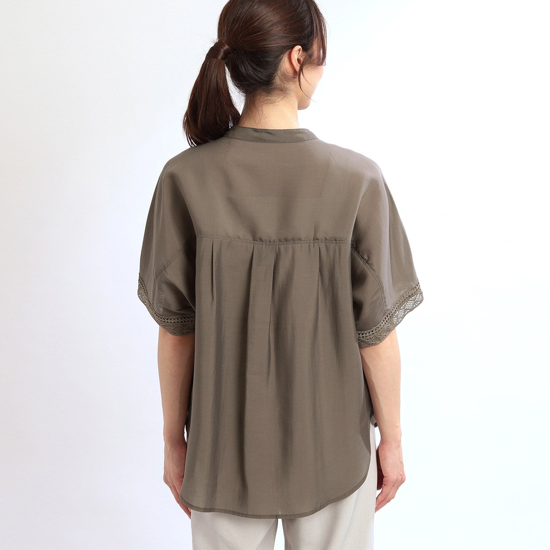 リフレクト Reflect 【E-QUALITY／手洗い可】オフボディドルマンブラウス （モカブラウン(042)） モカブラウン(042)