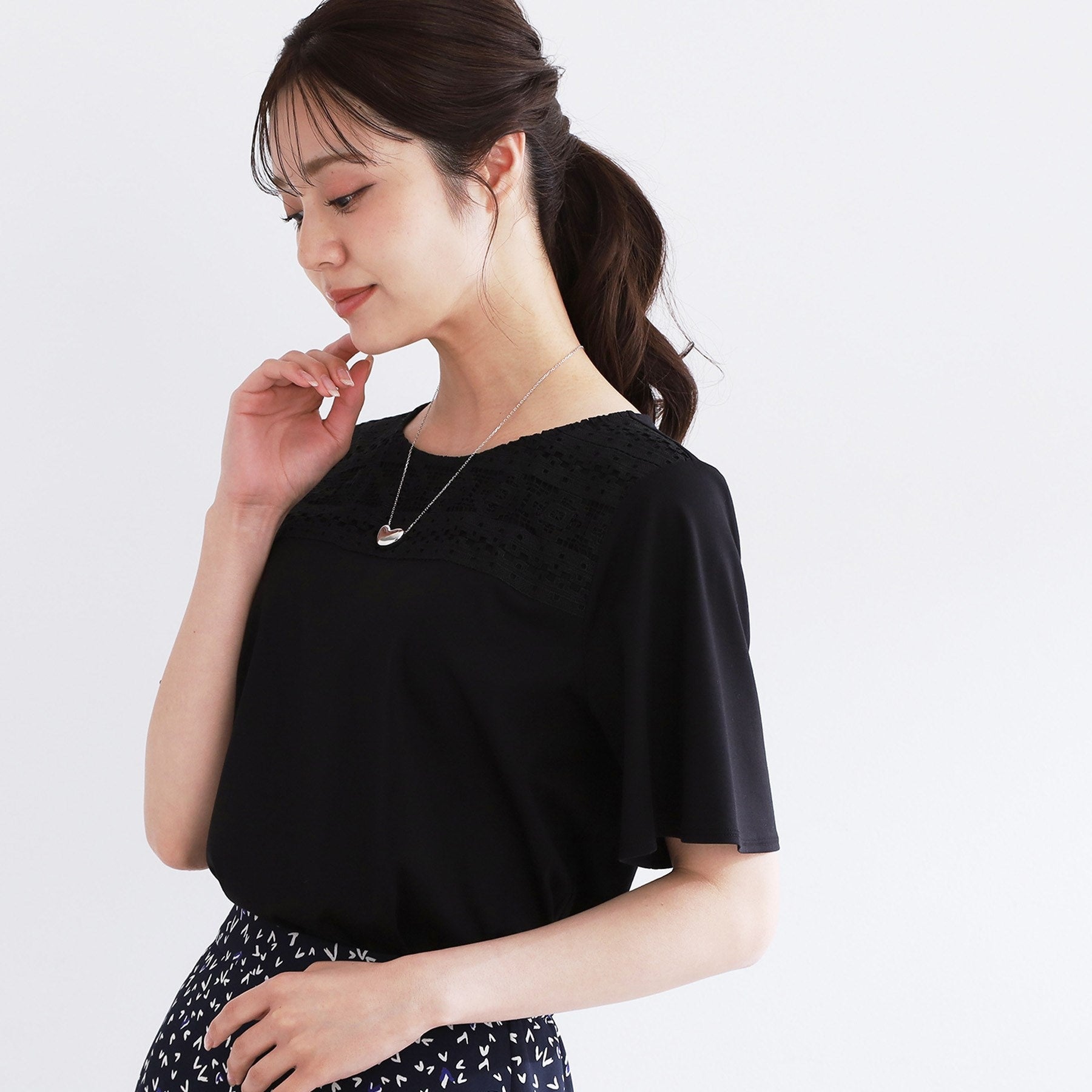 リフレクト Reflect 【手洗い可】レースデザインジャージTシャツ （ブラック(019)） ブラック(019)