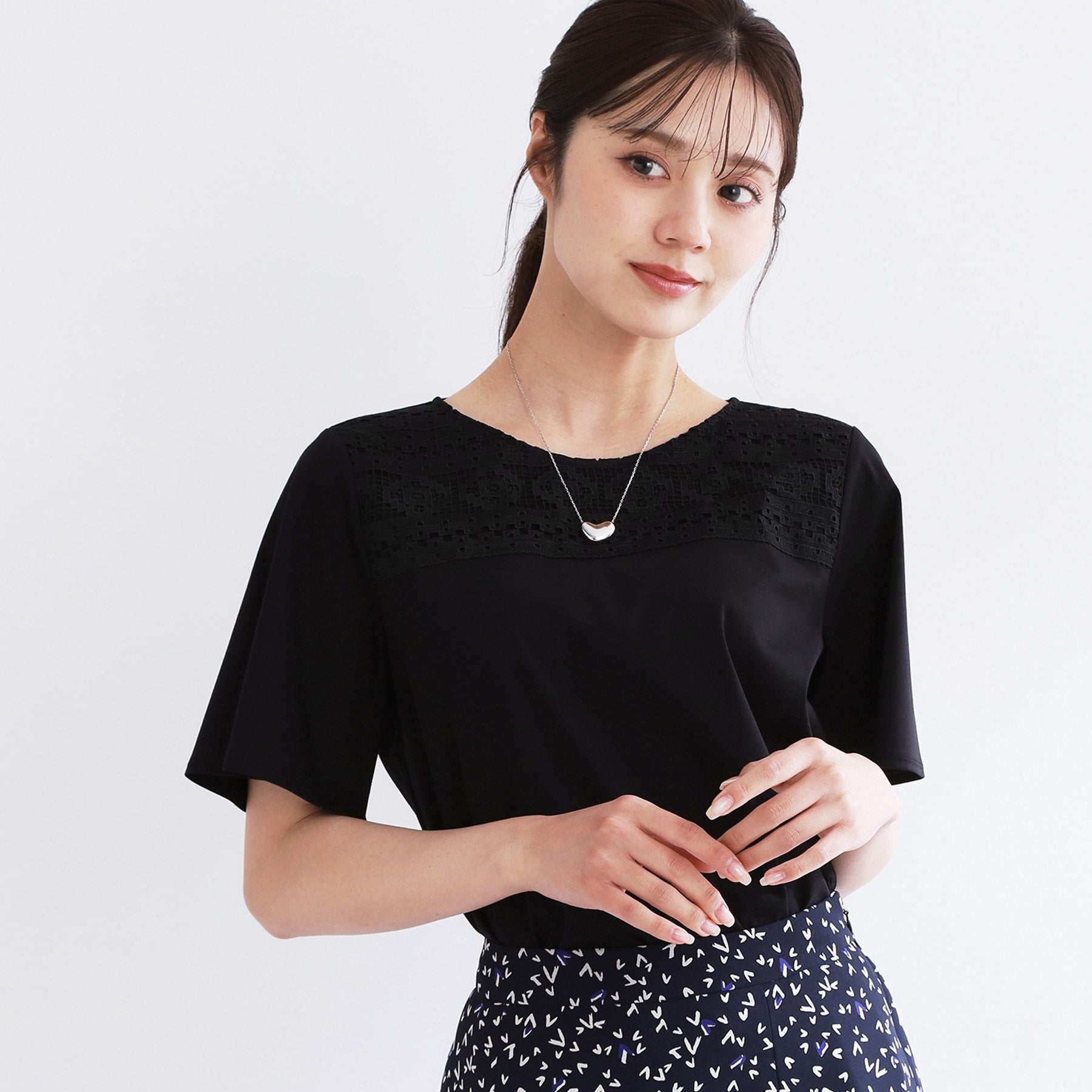 リフレクト Reflect 【手洗い可】レースデザインジャージTシャツ （ブラック(019)） ブラック(019)