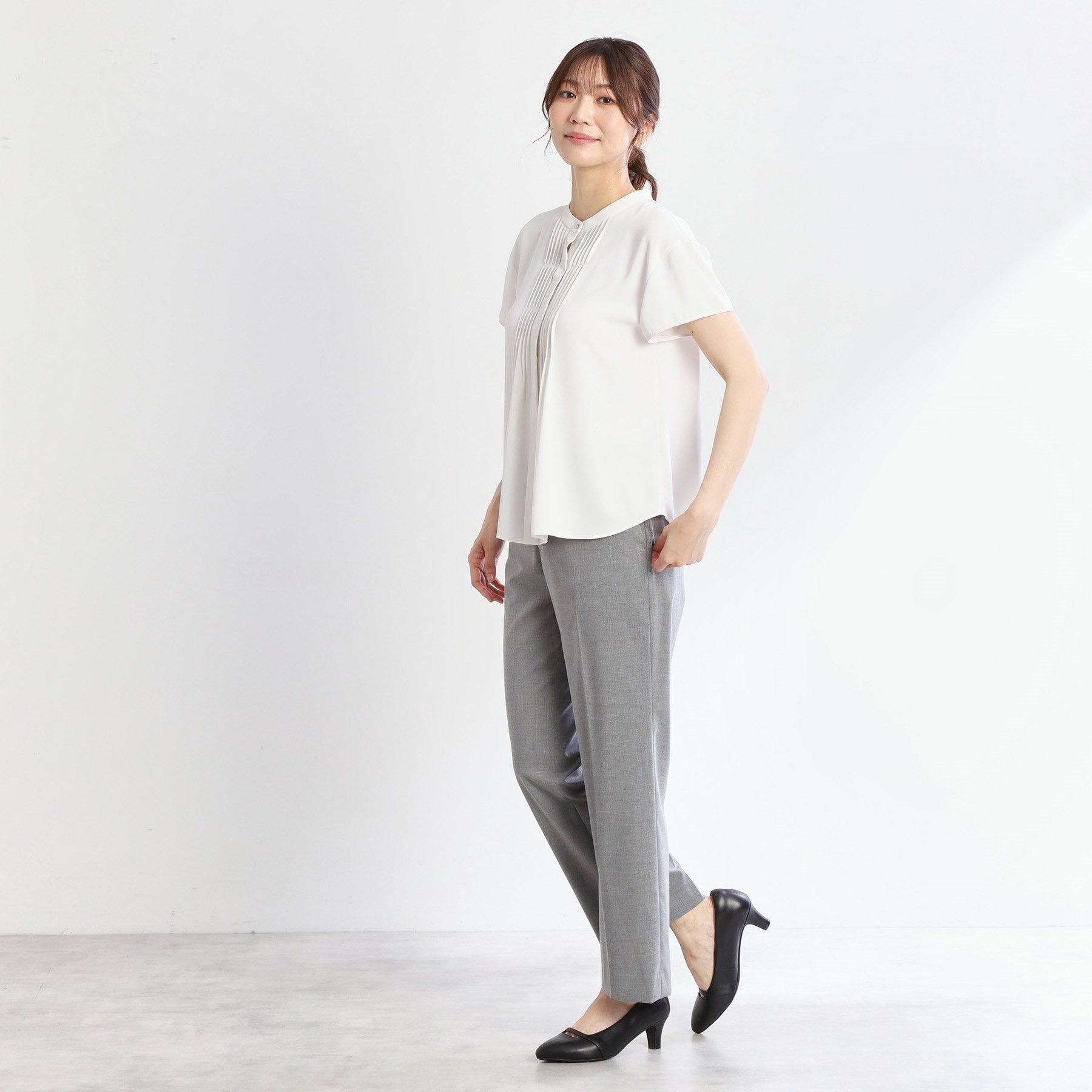 リフレクト Reflect 【接触冷感／洗える／セットアップ可／秋まで着られる◎】ストレートラインパンツ （グレー(012)） グレー(012)