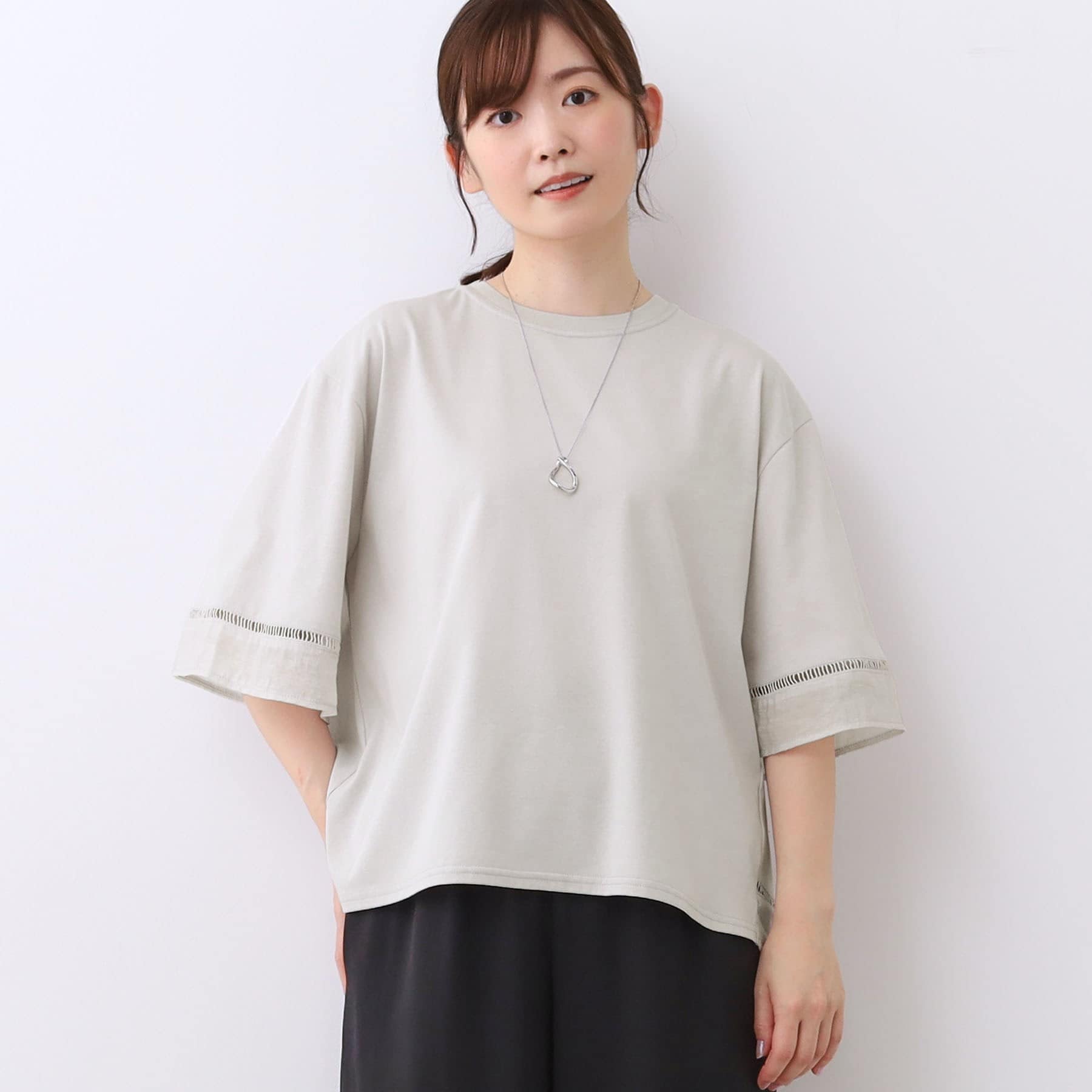 リフレクト Reflect 【E-QUALITY／体型カバー／涼しく着られる◎】シアー×レースデザインプルオーバー （ブルーグリーン(097)） ブルーグリーン(097)