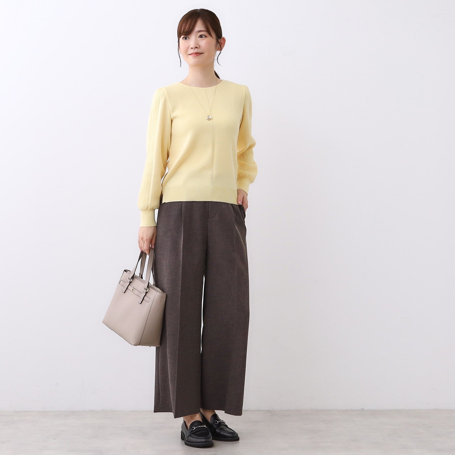 リフレクト Reflect 【選べる8色／スカートにもパンツにも◎】ウール混ボートネックニット （ライトイエロー(030)） ライトイエロー(030)