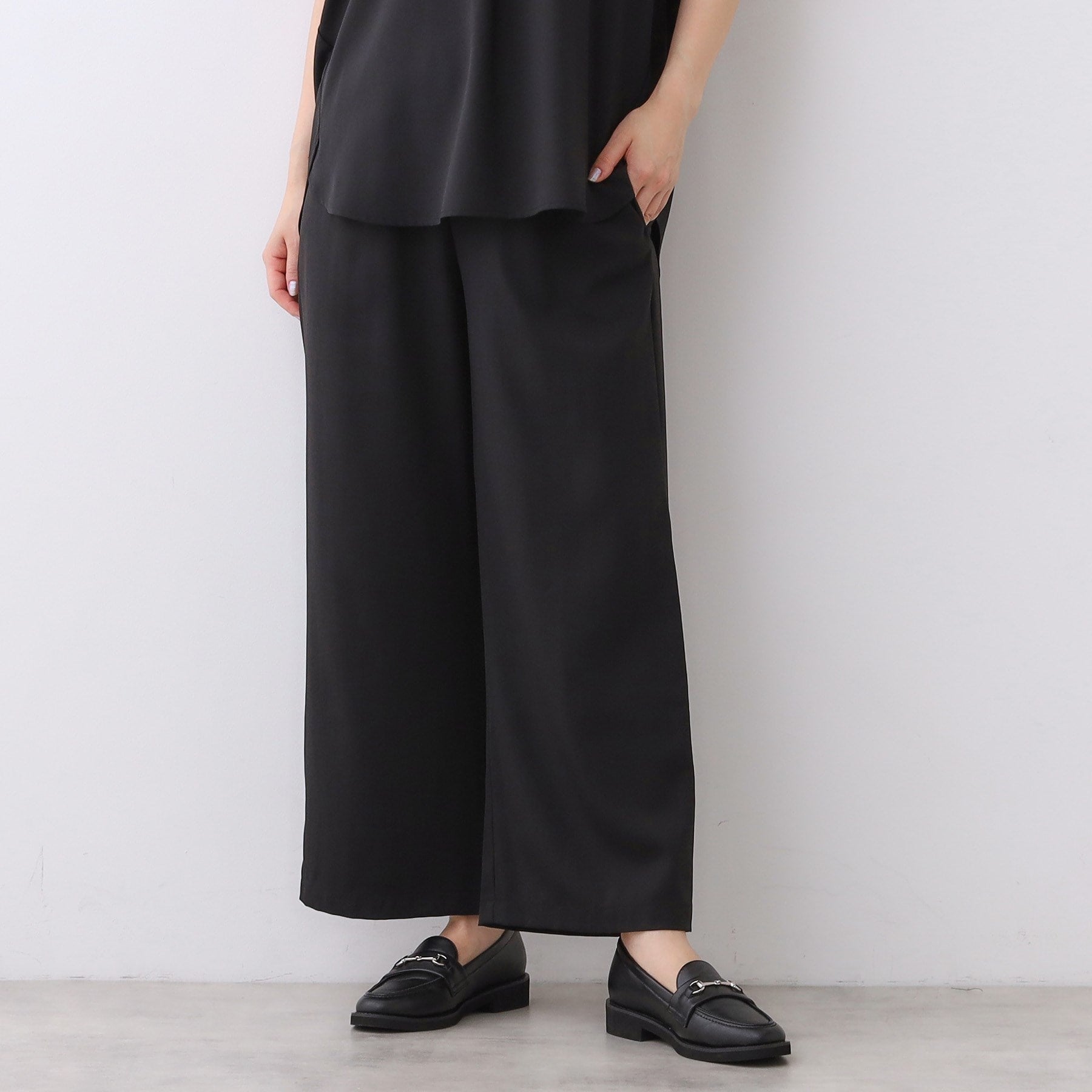 リフレクト Reflect 【E-QUALITY／ウエスト総ゴム／セットアップ／単品使いOK◎】ブラウス＋ストレートパンツセット （ブラック(019)） ブラック(019)