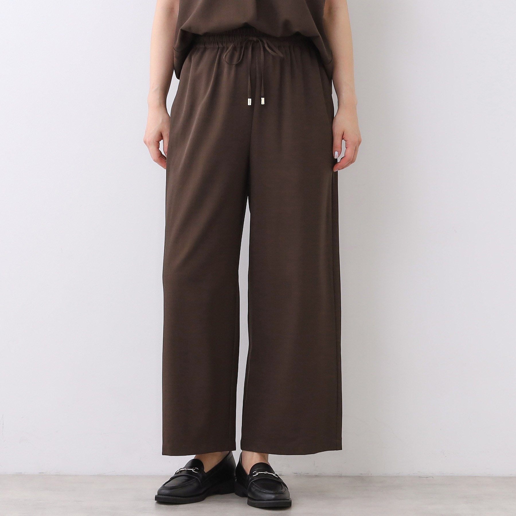 リフレクト Reflect 【E-QUALITY／ウエスト総ゴム／セットアップ／単品使いOK◎】ブラウス＋ストレートパンツセット （ブラック(019)） ブラック(019)