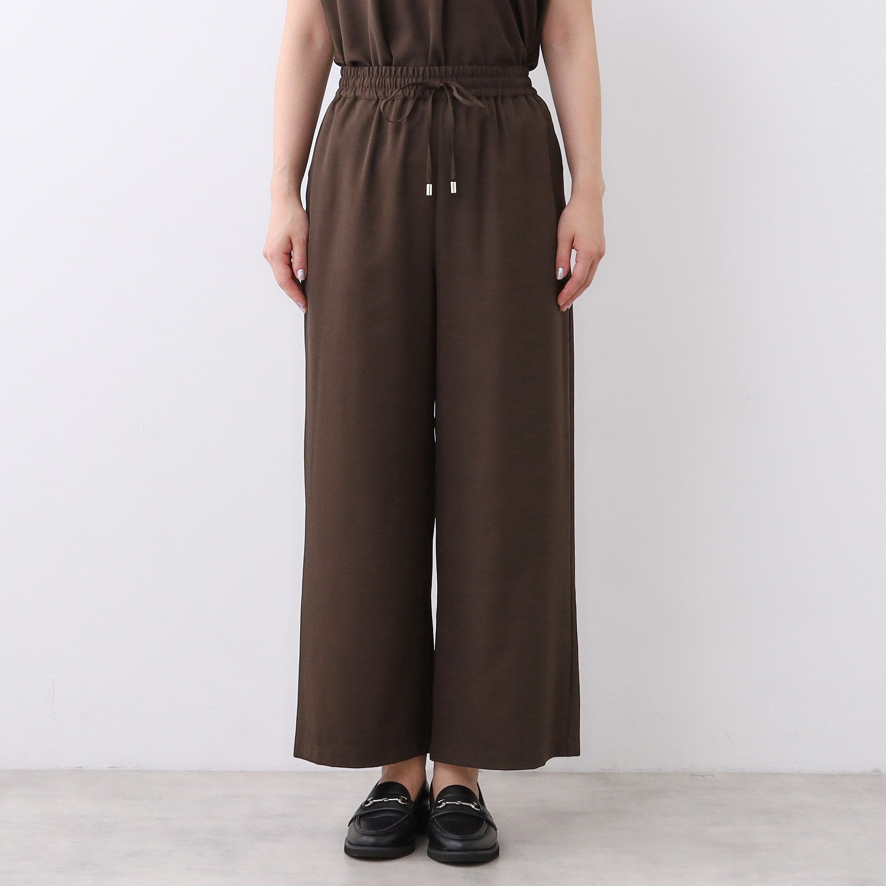 リフレクト Reflect 【E-QUALITY／ウエスト総ゴム／セットアップ／単品使いOK◎】ブラウス＋ストレートパンツセット （ブラック(019)） ブラック(019)