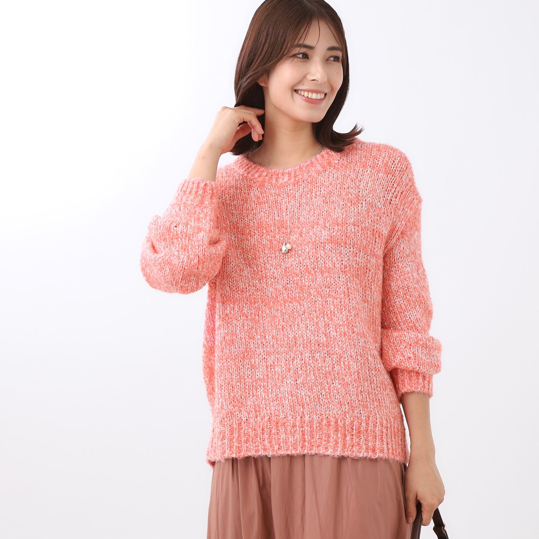 リフレクト Reflect 【一枚着で着映え◎／ゆったり着られるワンサイズ】スパンコール×ラメニット （レッド(461)） レッド(461)