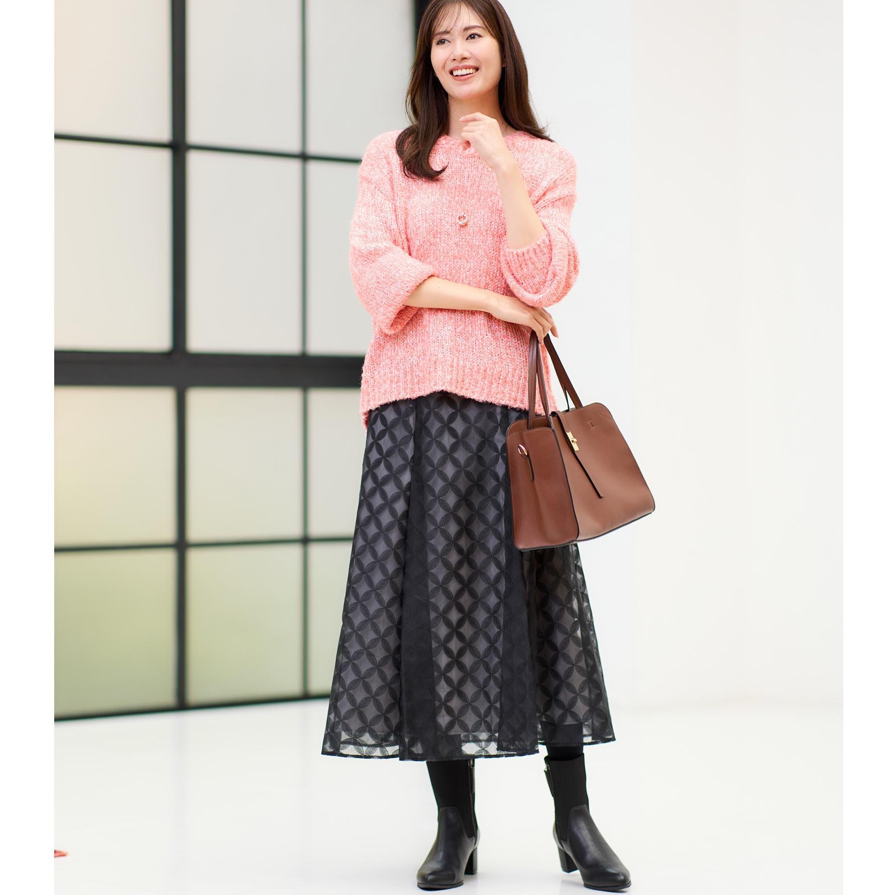 リフレクト Reflect 【一枚着で着映え◎／ゆったり着られるワンサイズ】スパンコール×ラメニット （レッド(461)） レッド(461)