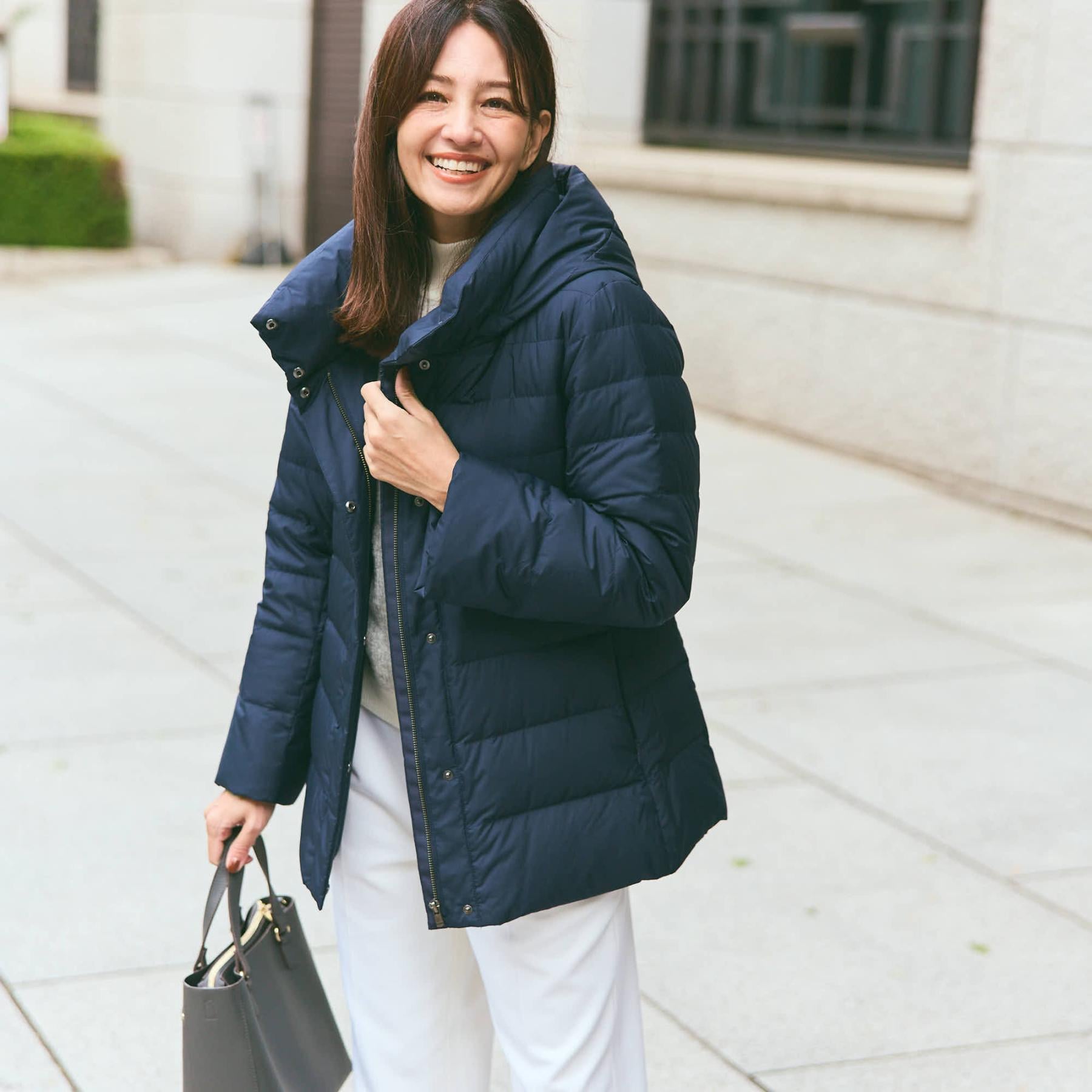 リフレクト Reflect 【定番人気／ウエスト調整可】フーデッドミドルダウンコート （ネイビー(094)） ネイビー(094)