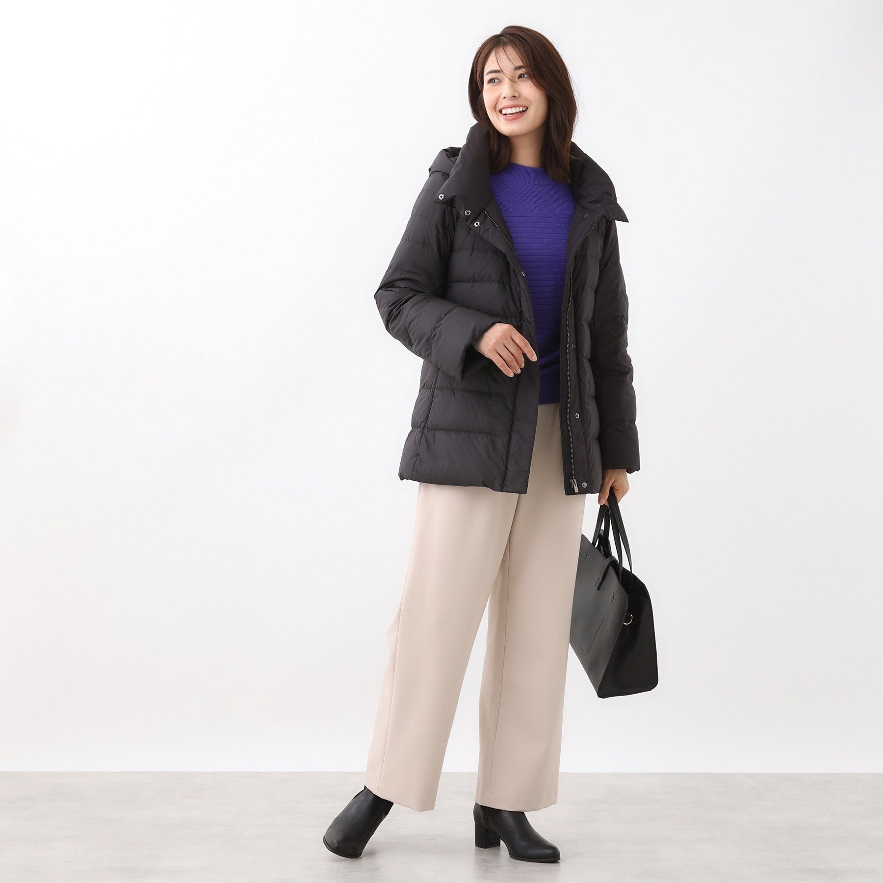 リフレクト Reflect 【定番人気／ウエスト調整可】フーデッドミドルダウンコート （ネイビー(094)） ネイビー(094)