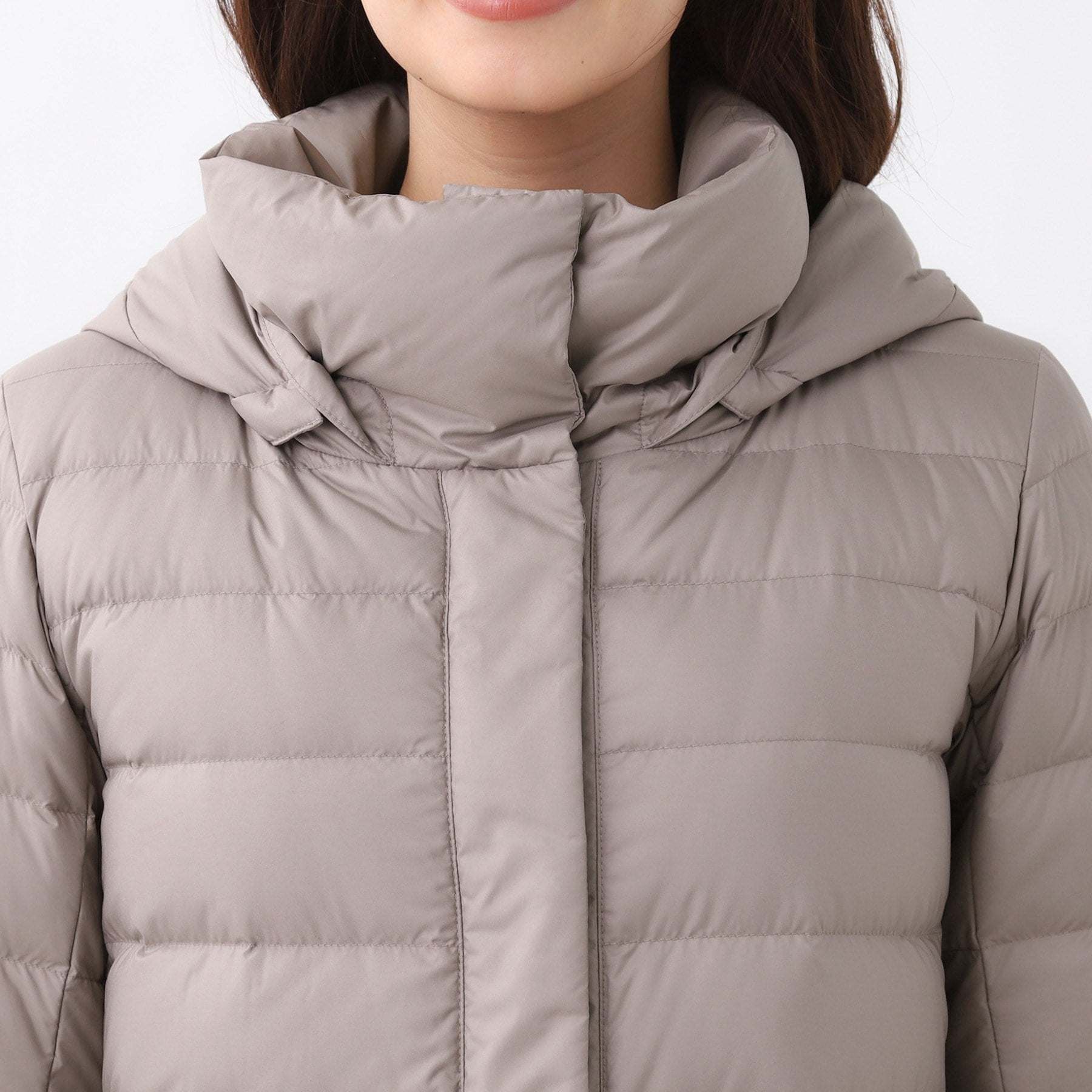 リフレクト Reflect 【定番人気／ウエスト調整可】フーデッドミドルダウンコート （ネイビー(094)） ネイビー(094)