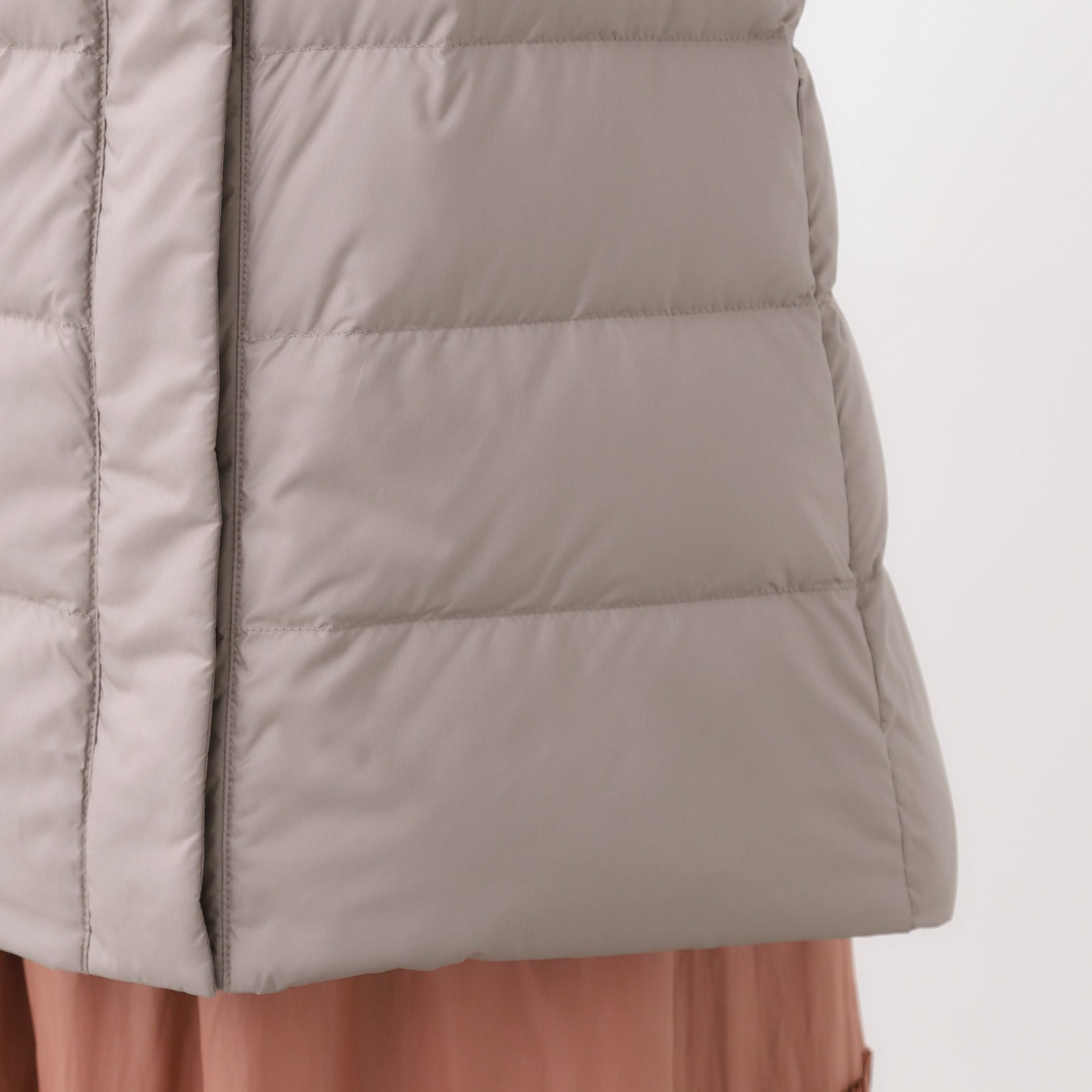 リフレクト Reflect 【定番人気／ウエスト調整可】フーデッドミドルダウンコート （ネイビー(094)） ネイビー(094)