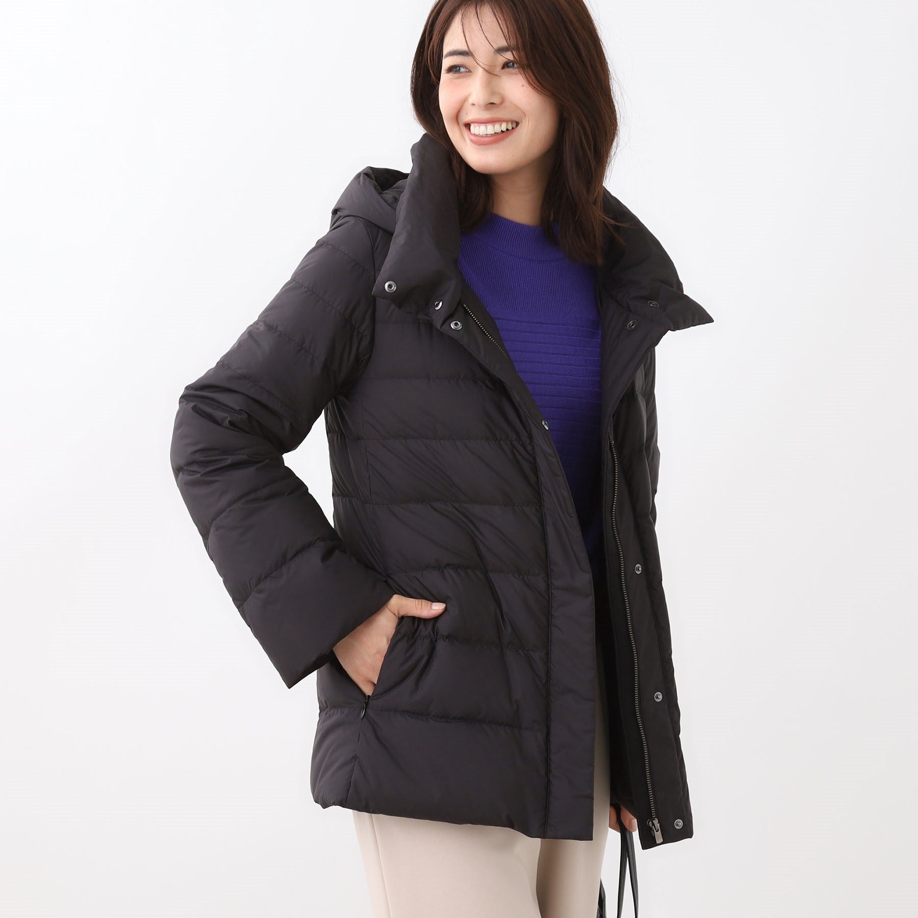 リフレクト Reflect 【定番人気／ウエスト調整可】フーデッドミドルダウンコート （ブラック(019)） ブラック(019)