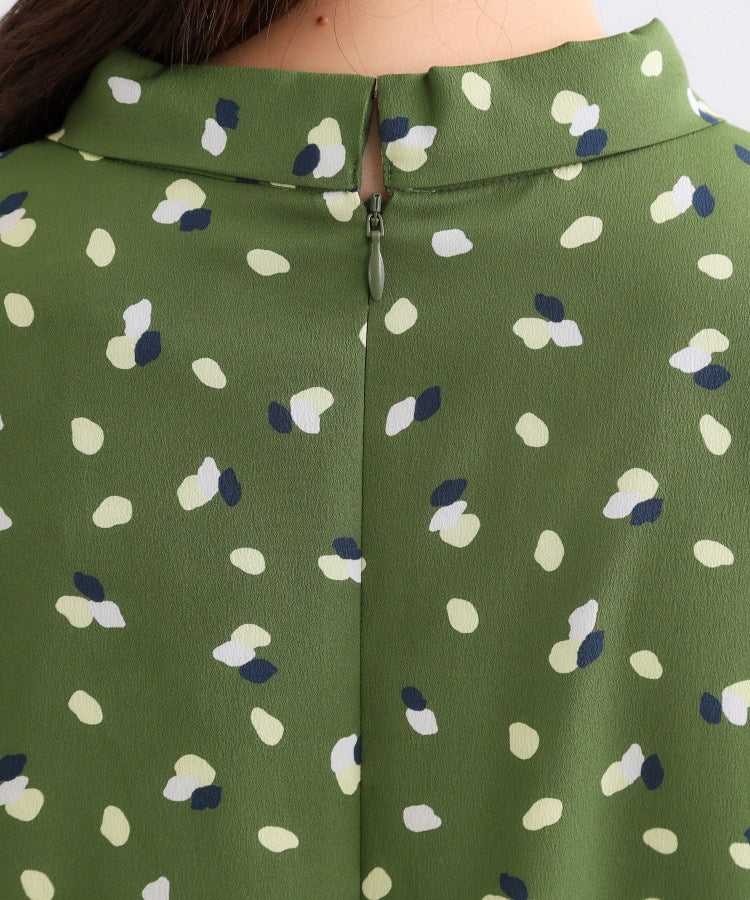 リフレクト Reflect ◆【通勤・おでかけにおすすめ◎】フラワープリントボウタイワンピース （ライトグレー(111)） ライトグレー(111)