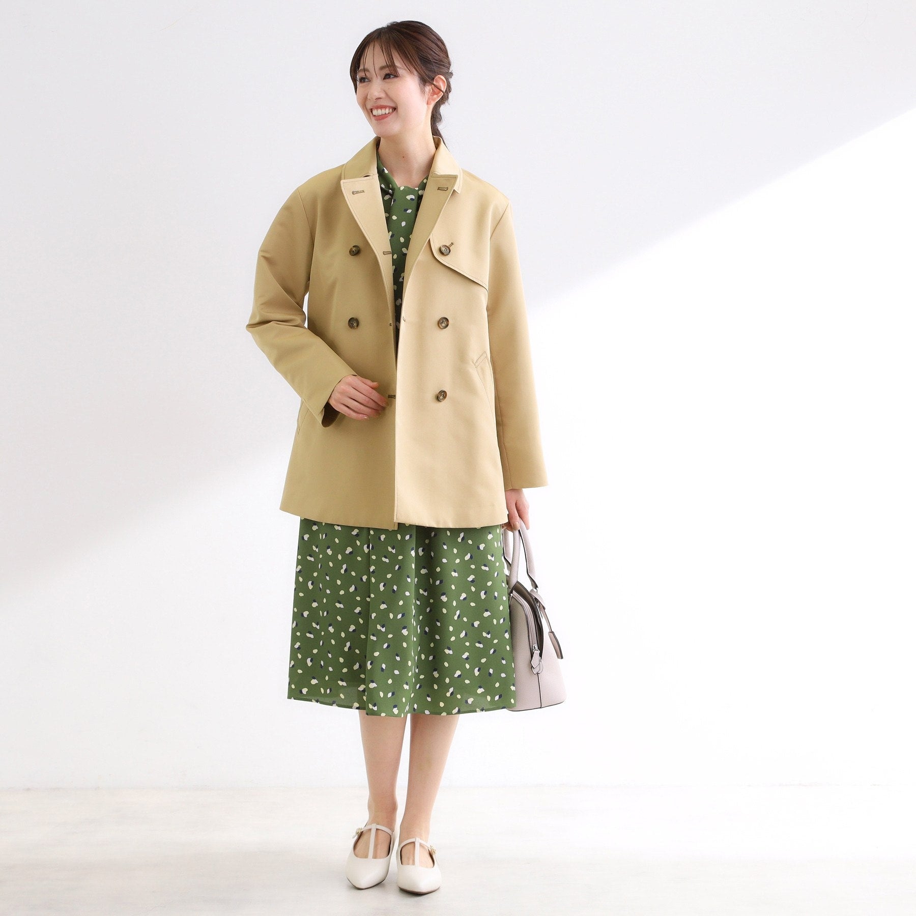 リフレクト Reflect 【オン・オフ着回しやすい◎】ダブルブレストジャケット （ブラック(019)） ブラック(019)