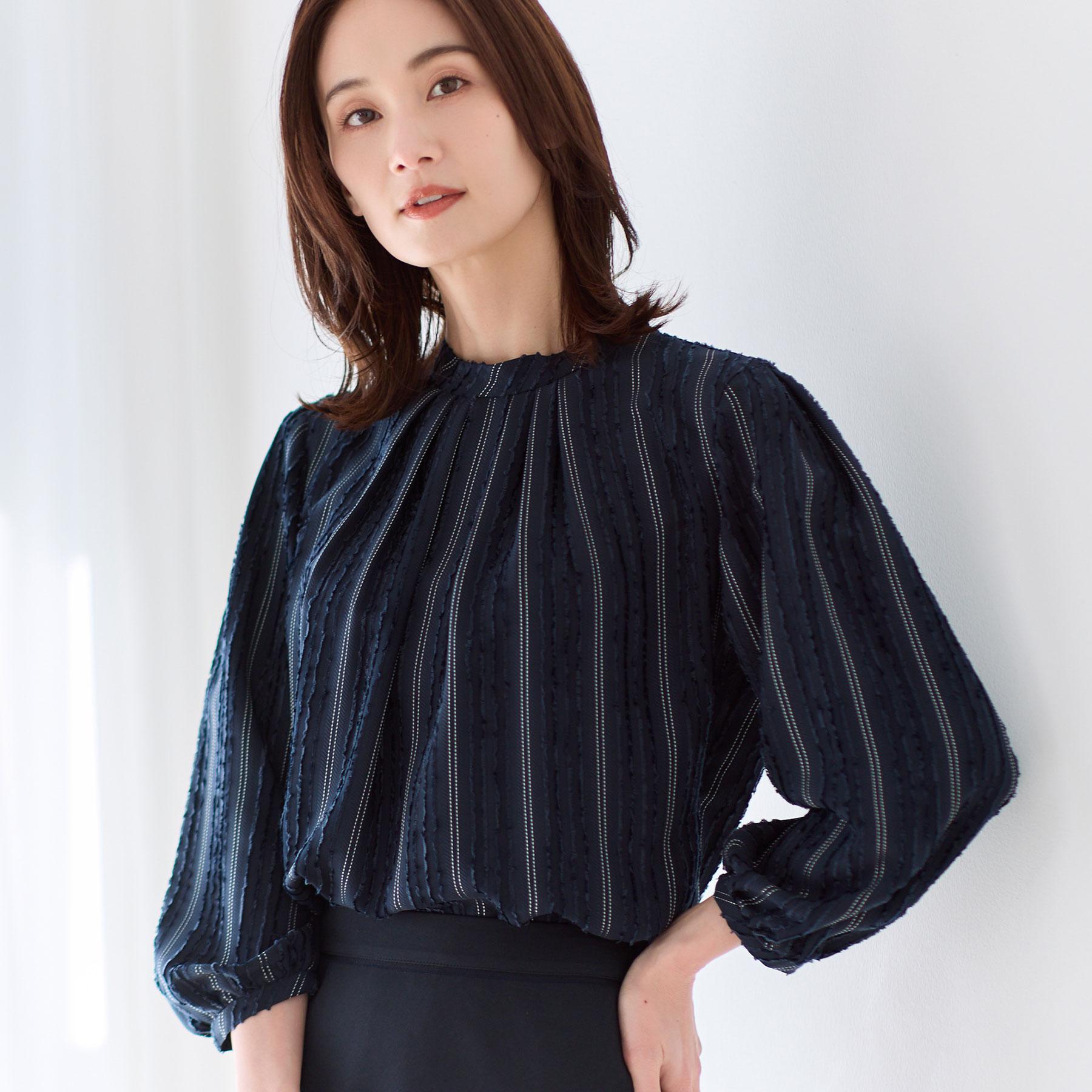 リフレクト Reflect 【セットアップ可】ストライプ柄ジャカードブラウス （ネイビー(394)） ネイビー(394)