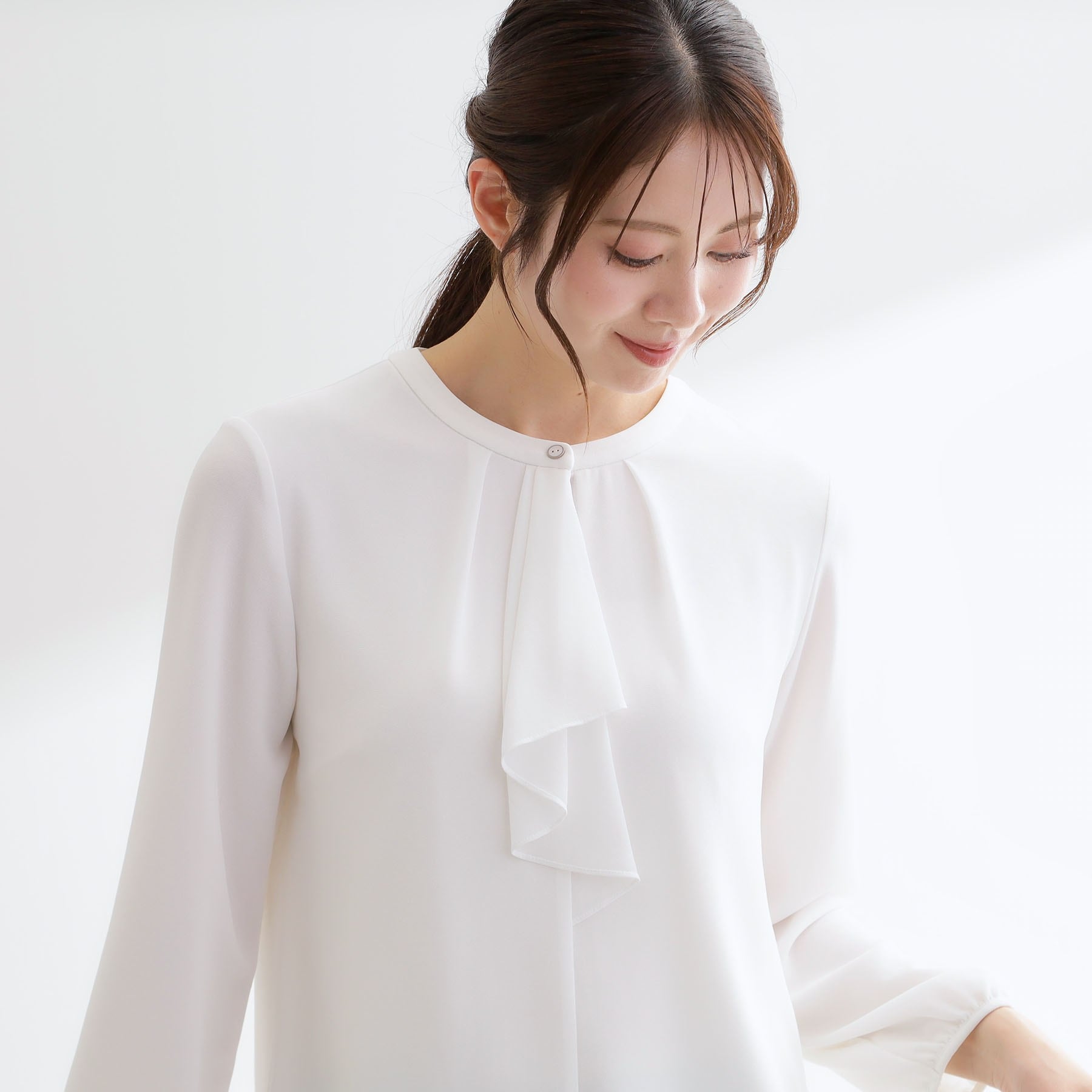 リフレクト Reflect フロントフリルシフォンブラウス （アイボリー(104)） アイボリー(104)