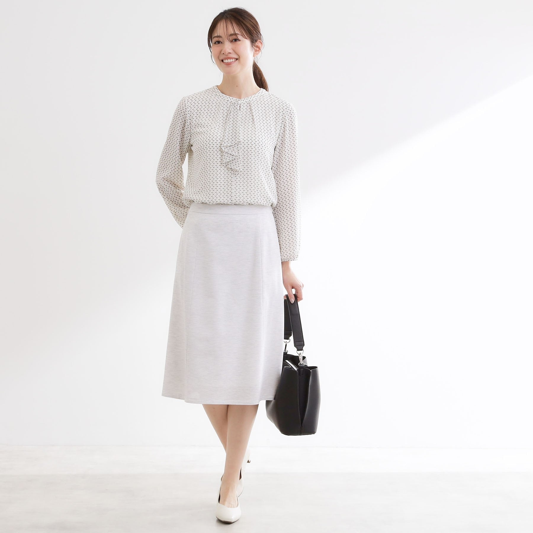 リフレクト Reflect フロントフリルシフォンブラウス （アイボリー(104)） アイボリー(104)