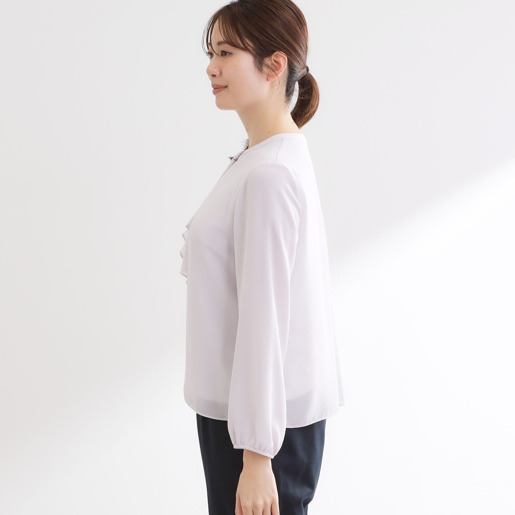 リフレクト Reflect フロントフリルシフォンブラウス （アイボリー(104)） アイボリー(104)