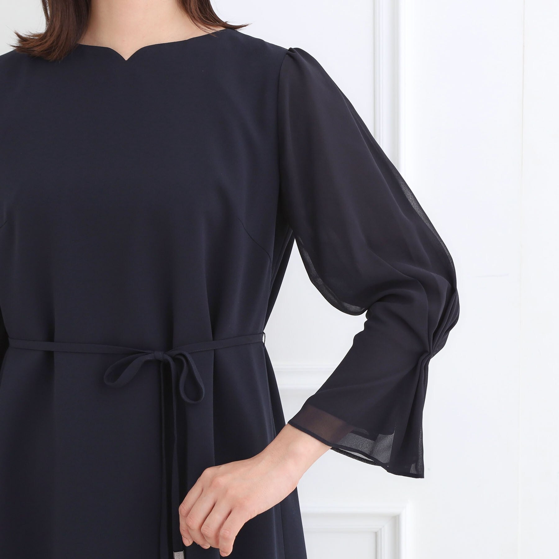 リフレクト Reflect 【フォーマル／入卒／付属リボン付き】スリーブデザインジョーゼットワンピース （ネイビー(094)） ネイビー(094)