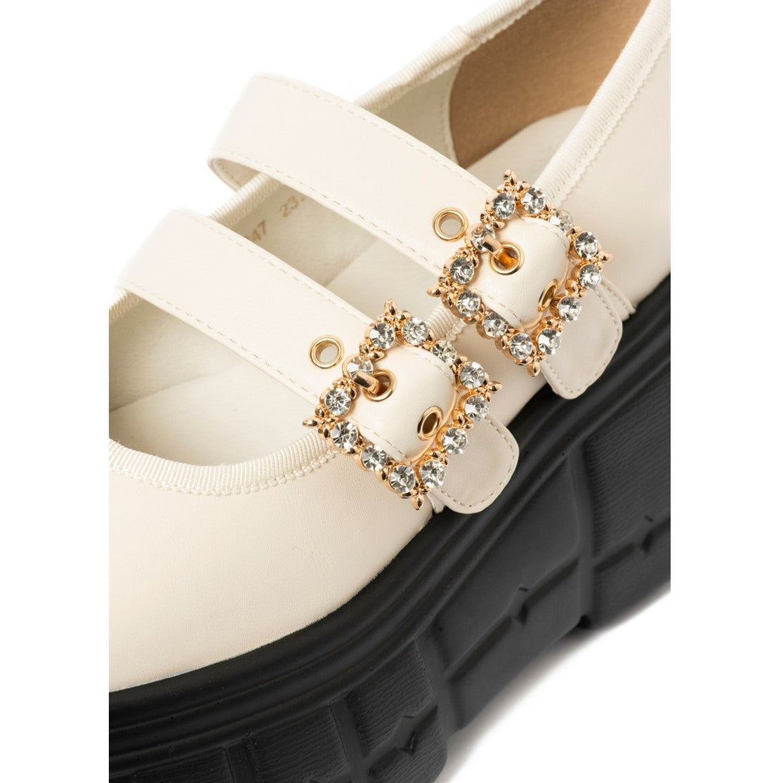 アールアンドイー R&E 【R&E】ビジューバックルストラップ厚底シューズ （アイボリー） アイボリー