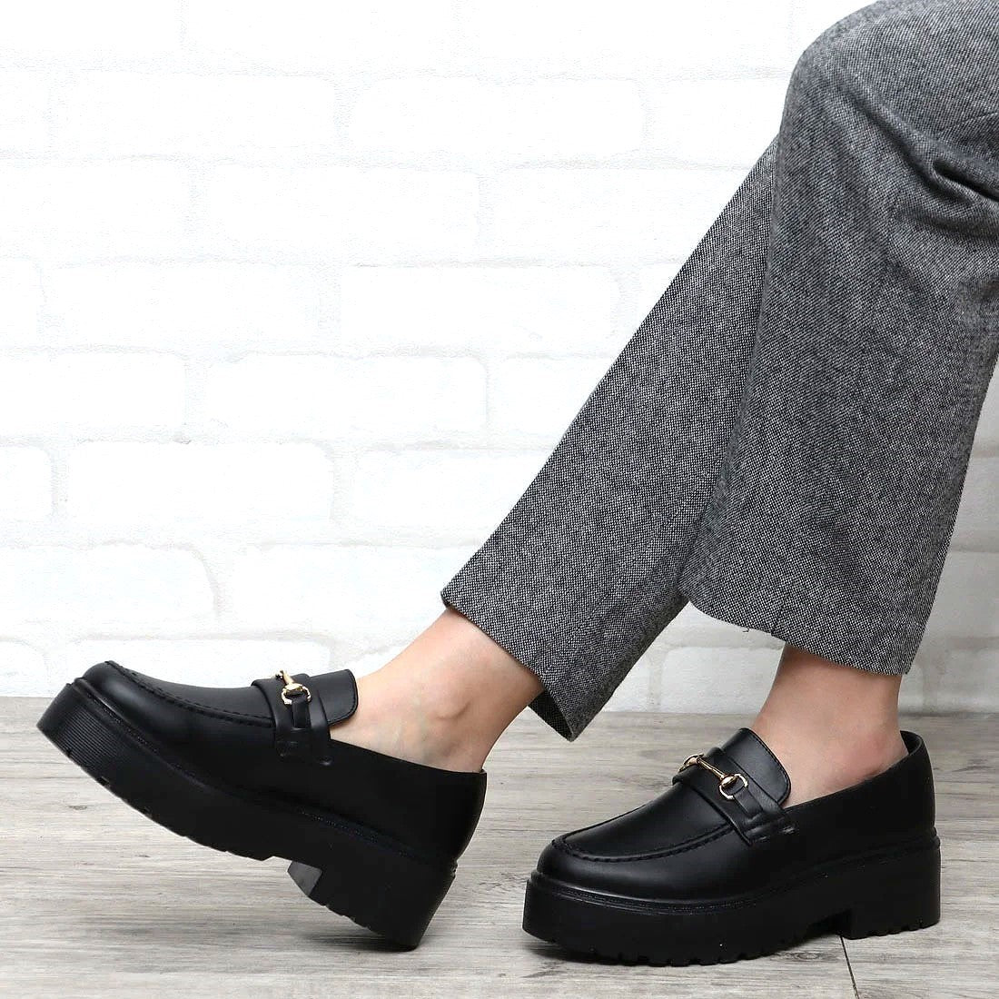 R&amp;E Ultra-lightweight platform loafers with bits