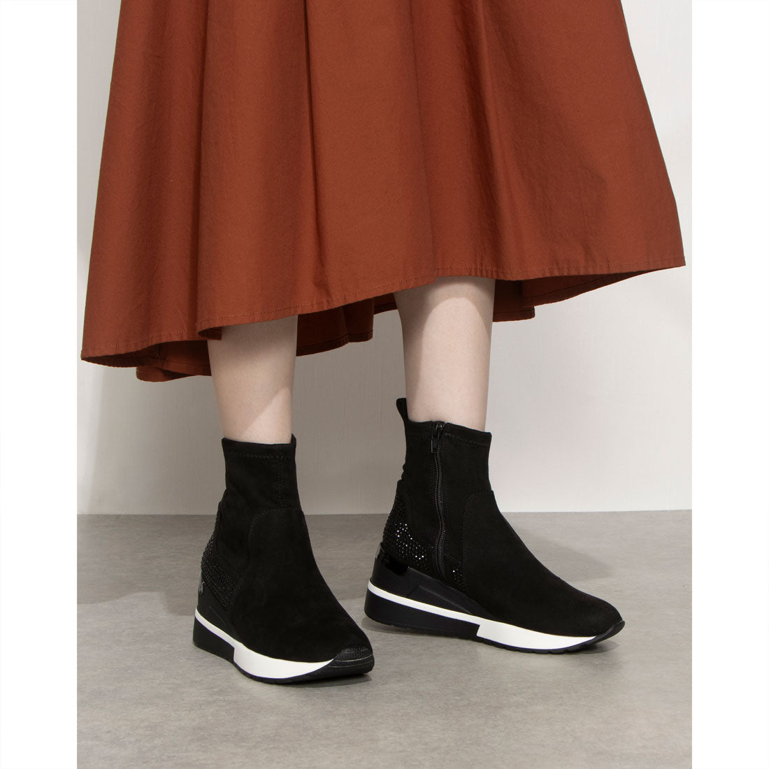 REZOY Sneaker Sole Short Boots