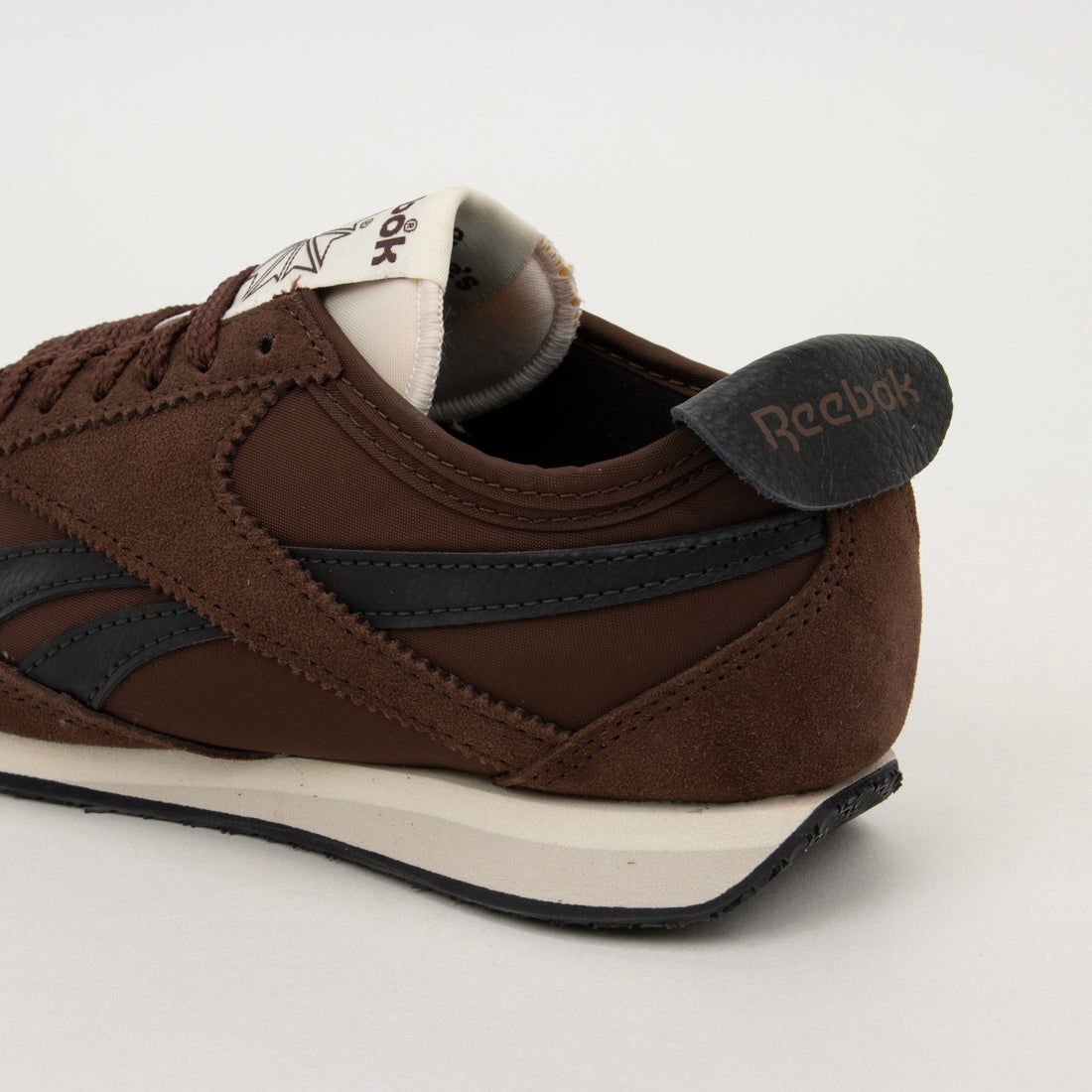 R400 （キャンパスブラウン） キャンパスブラウン