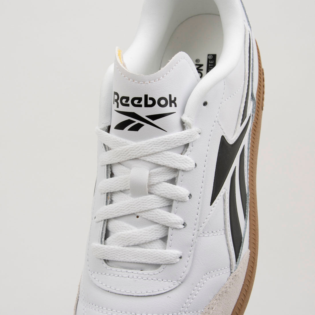 ファイナル / REEBOK FINALE （ホワイト/ブラック） ホワイト/ブラック